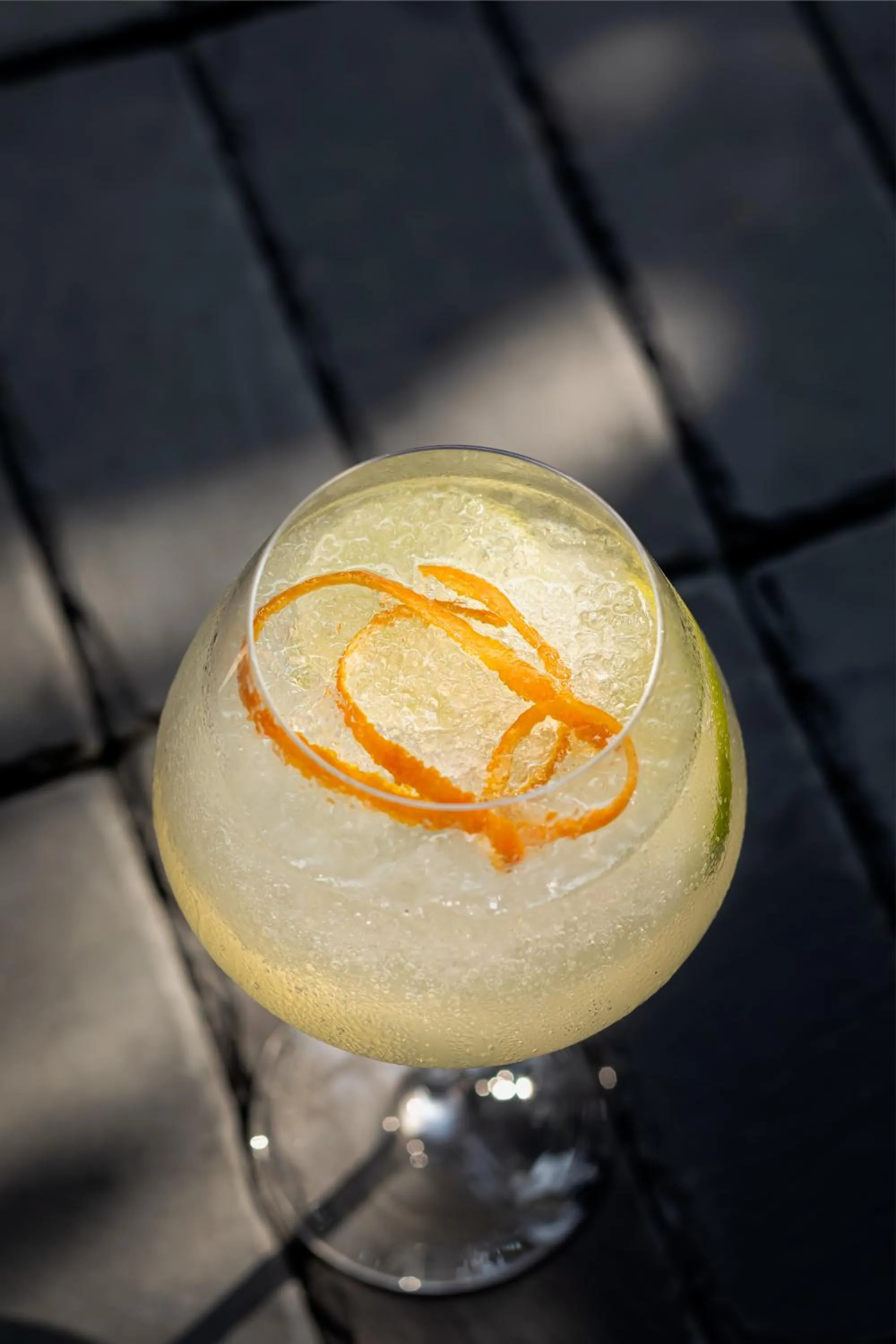 Restaurant/places to eat in Maison Dalabua