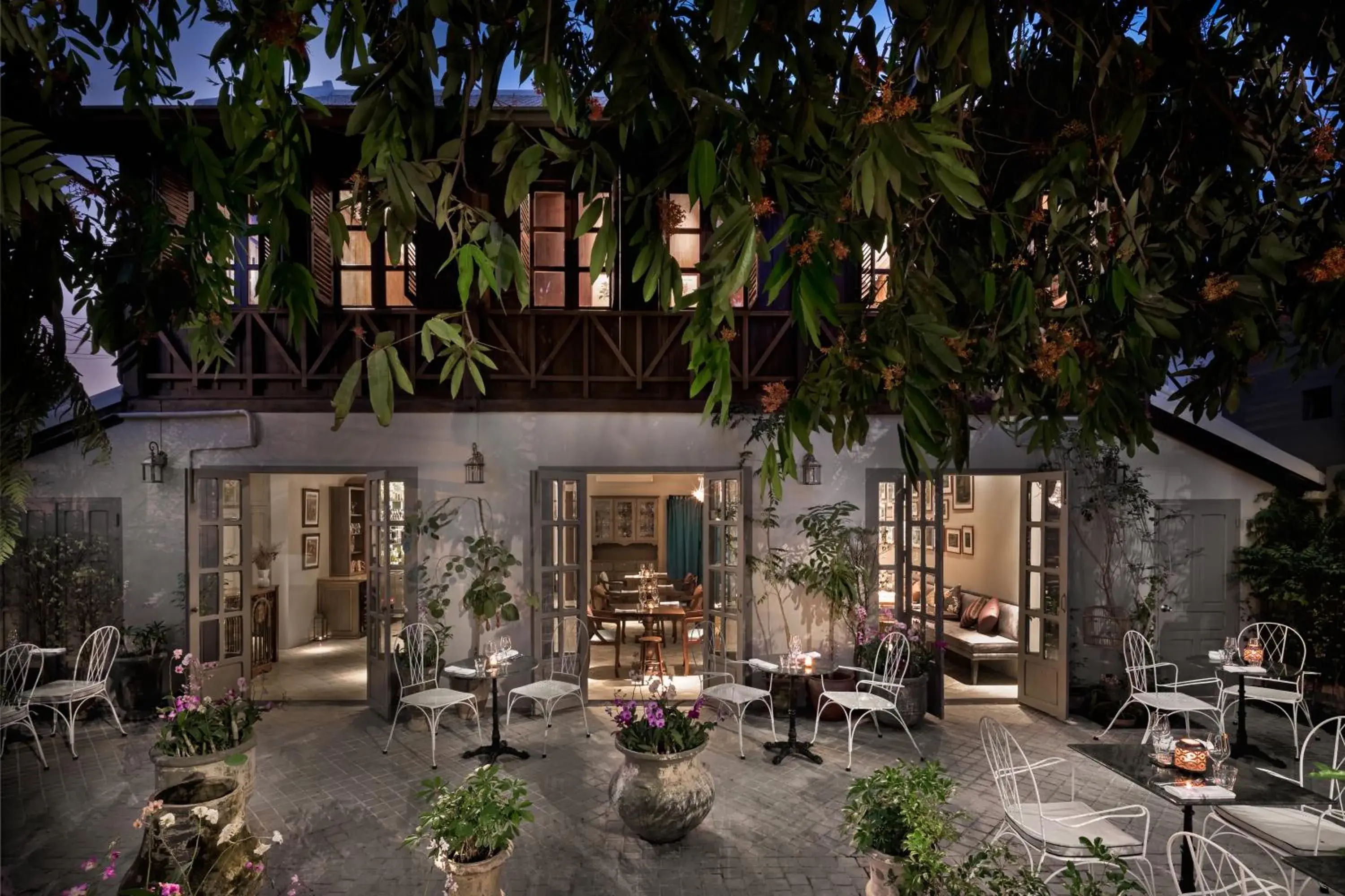 Restaurant/places to eat in Maison Dalabua Restaurant/places to eat in Maison Dalabua