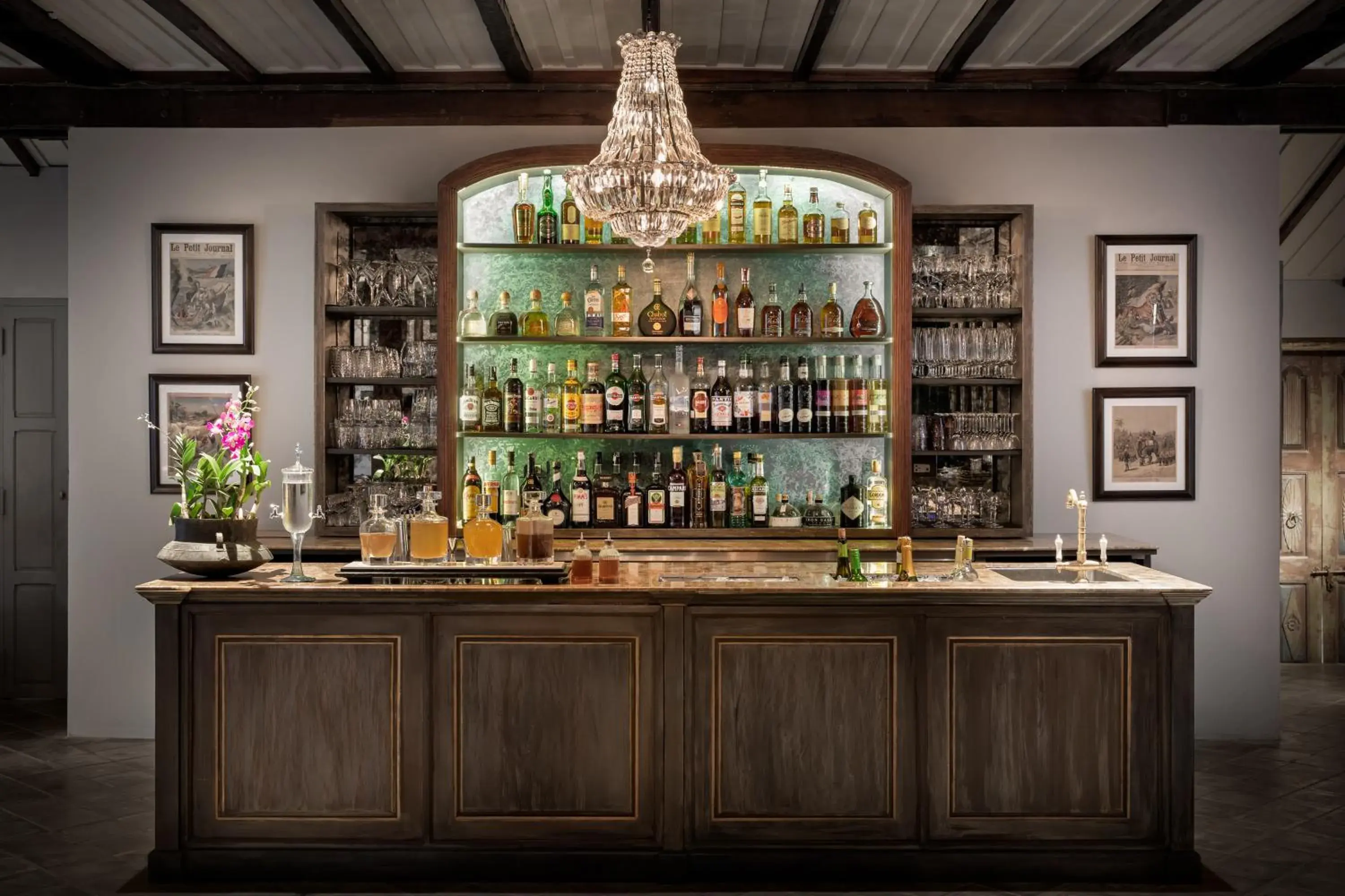 Restaurant/places to eat in Maison Dalabua Restaurant/places to eat in Maison Dalabua