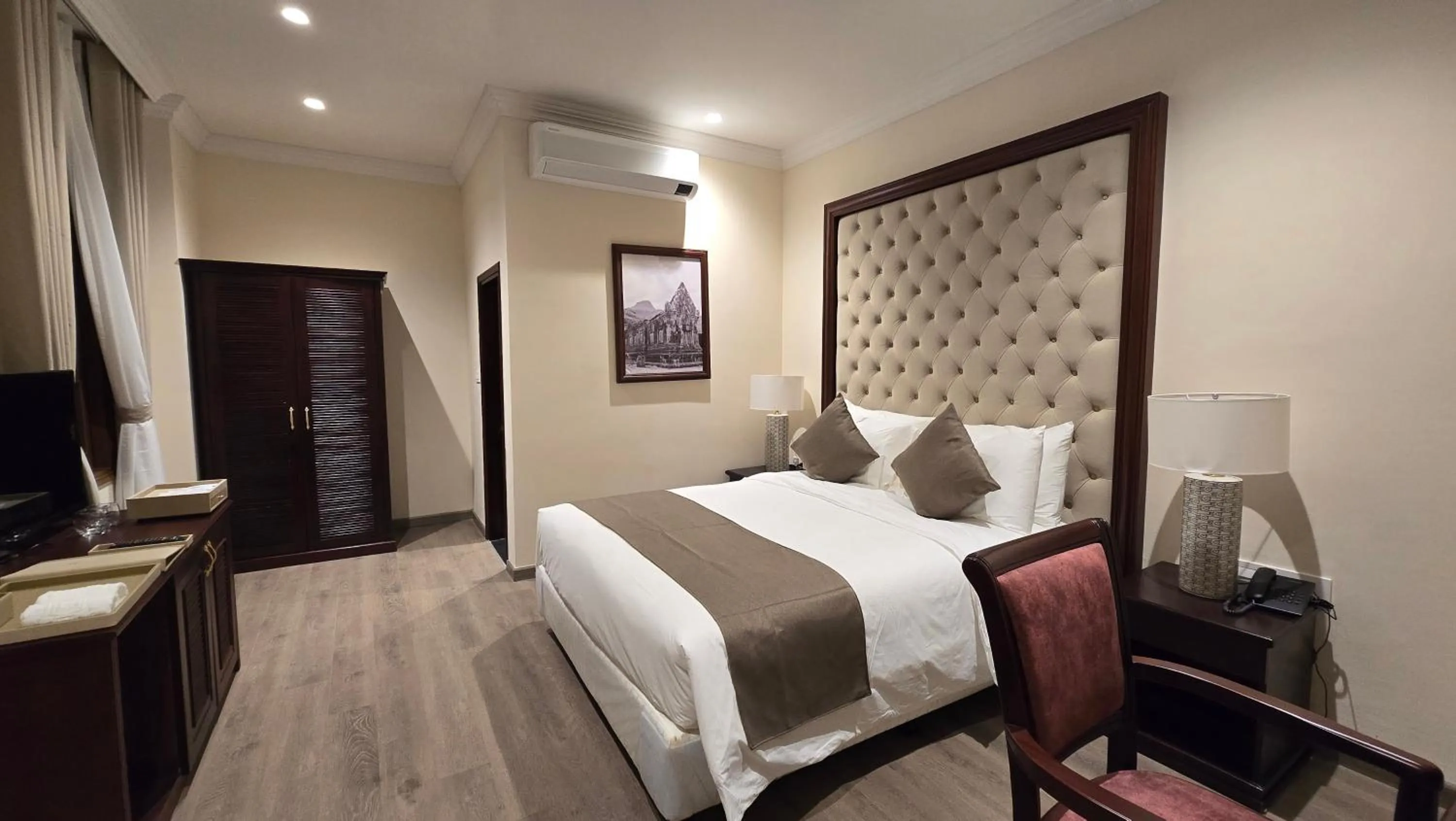 Bed in Champa Palace Hotel