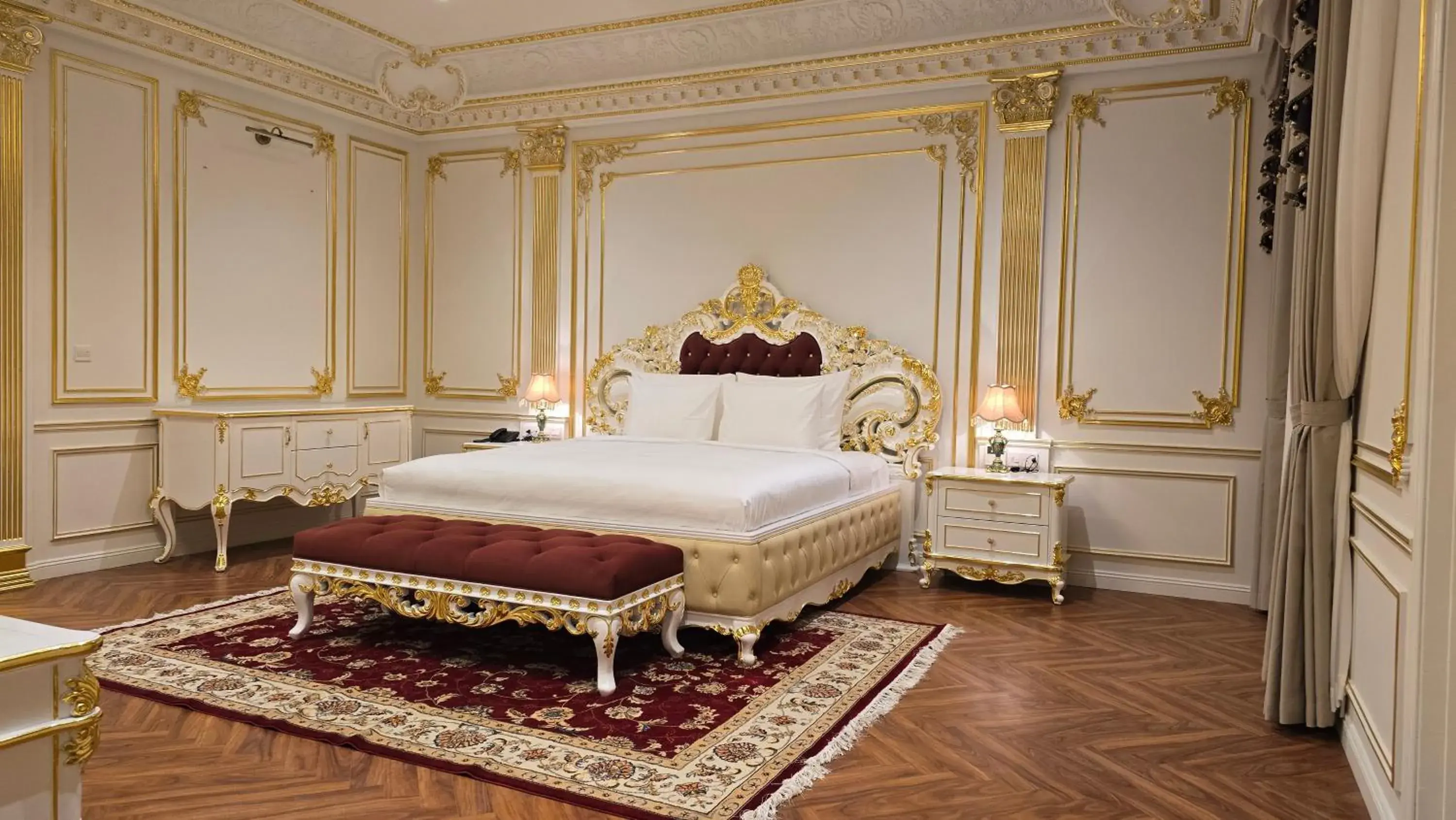 Bedroom, Bed in Champa Palace Hotel Bedroom, Bed in Champa Palace Hotel