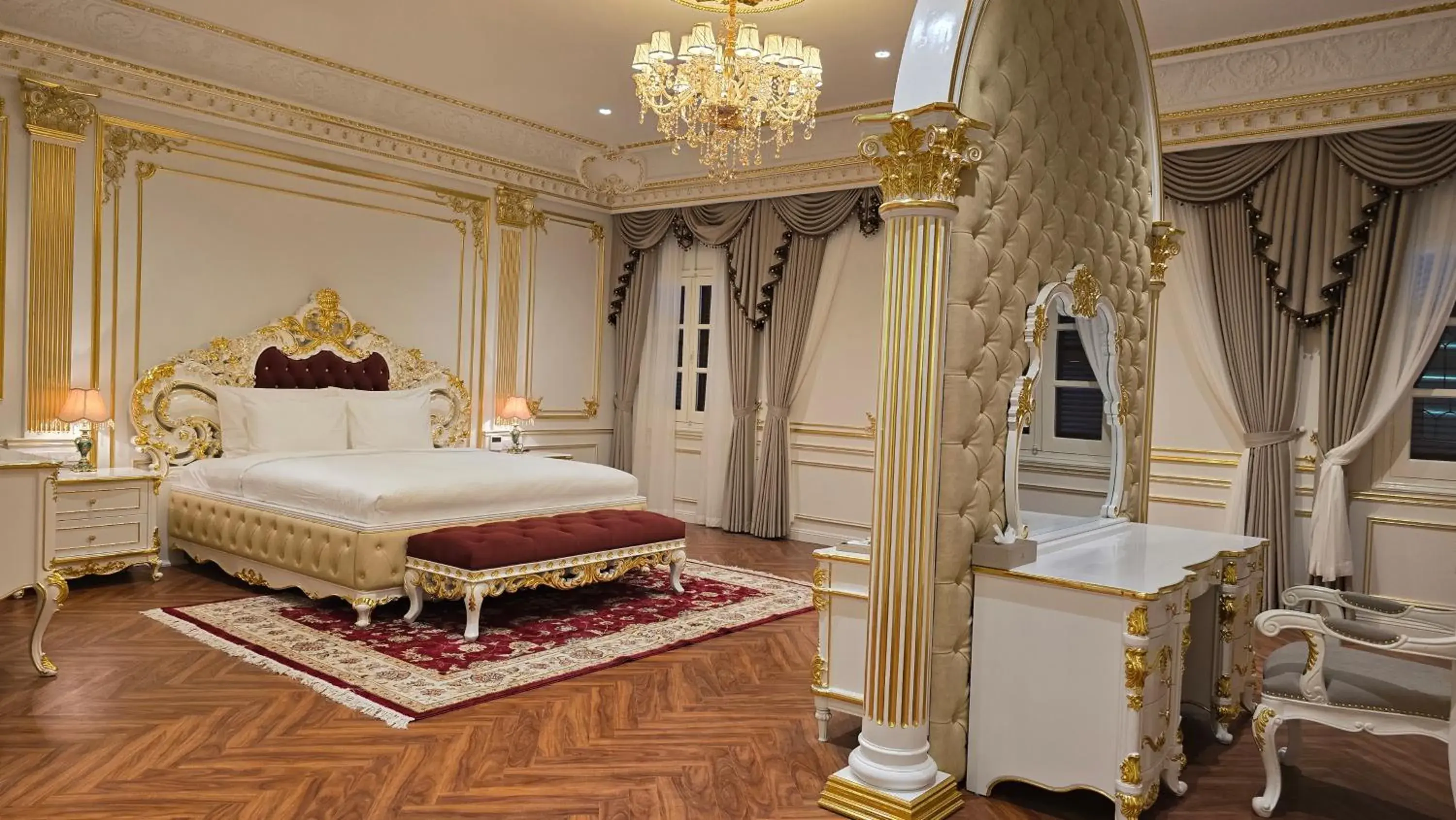 Bedroom, Bed in Champa Palace Hotel Bedroom, Bed in Champa Palace Hotel