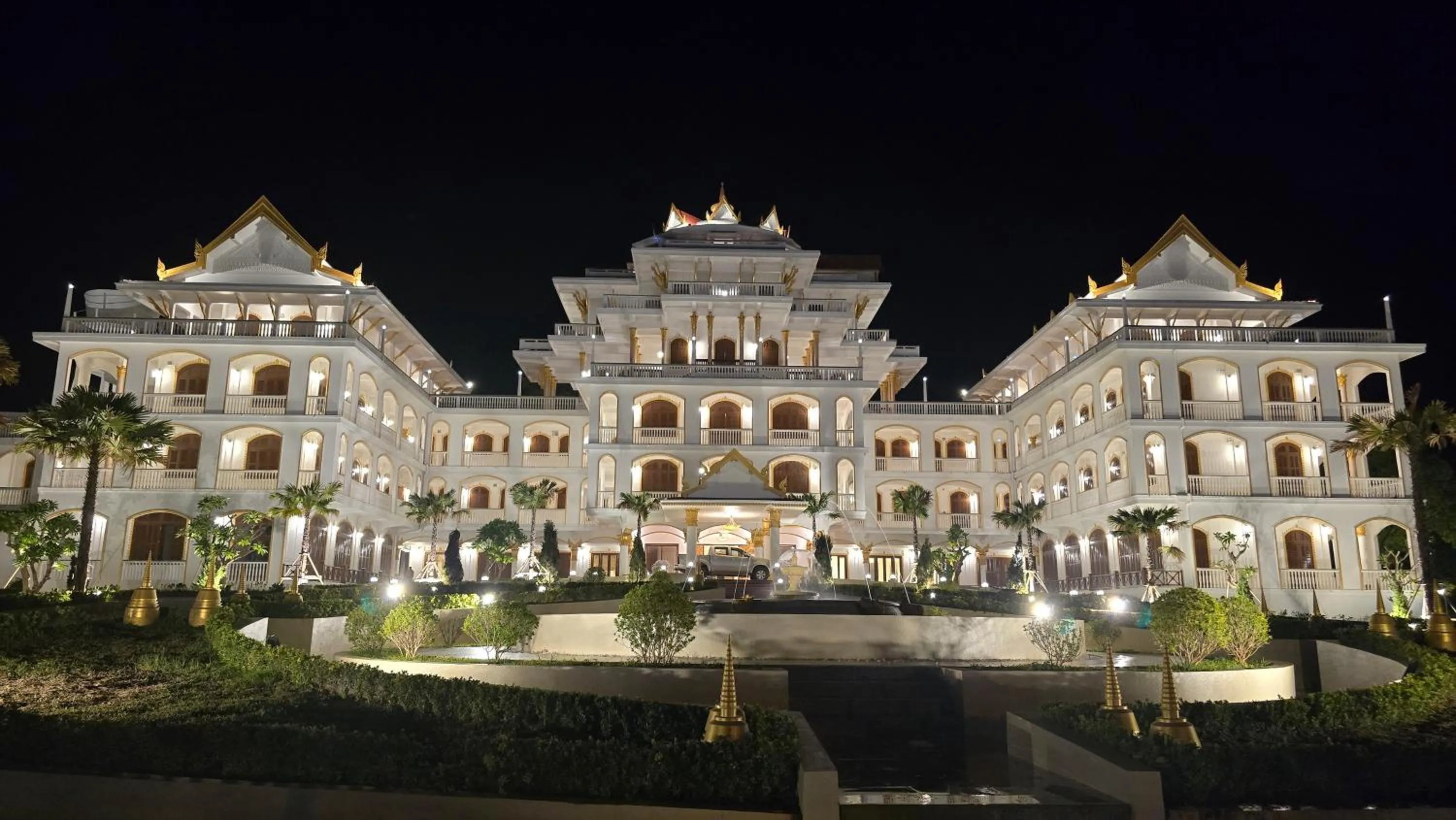 Champa Palace Hotel