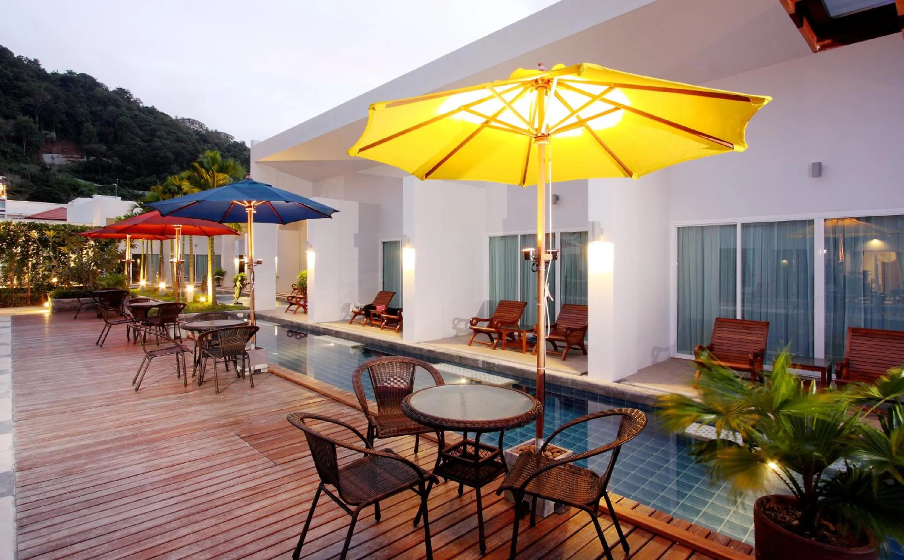 Swimming pool, Lounge/Bar in BLU PINE Villa & Pool Access - SHA Plus