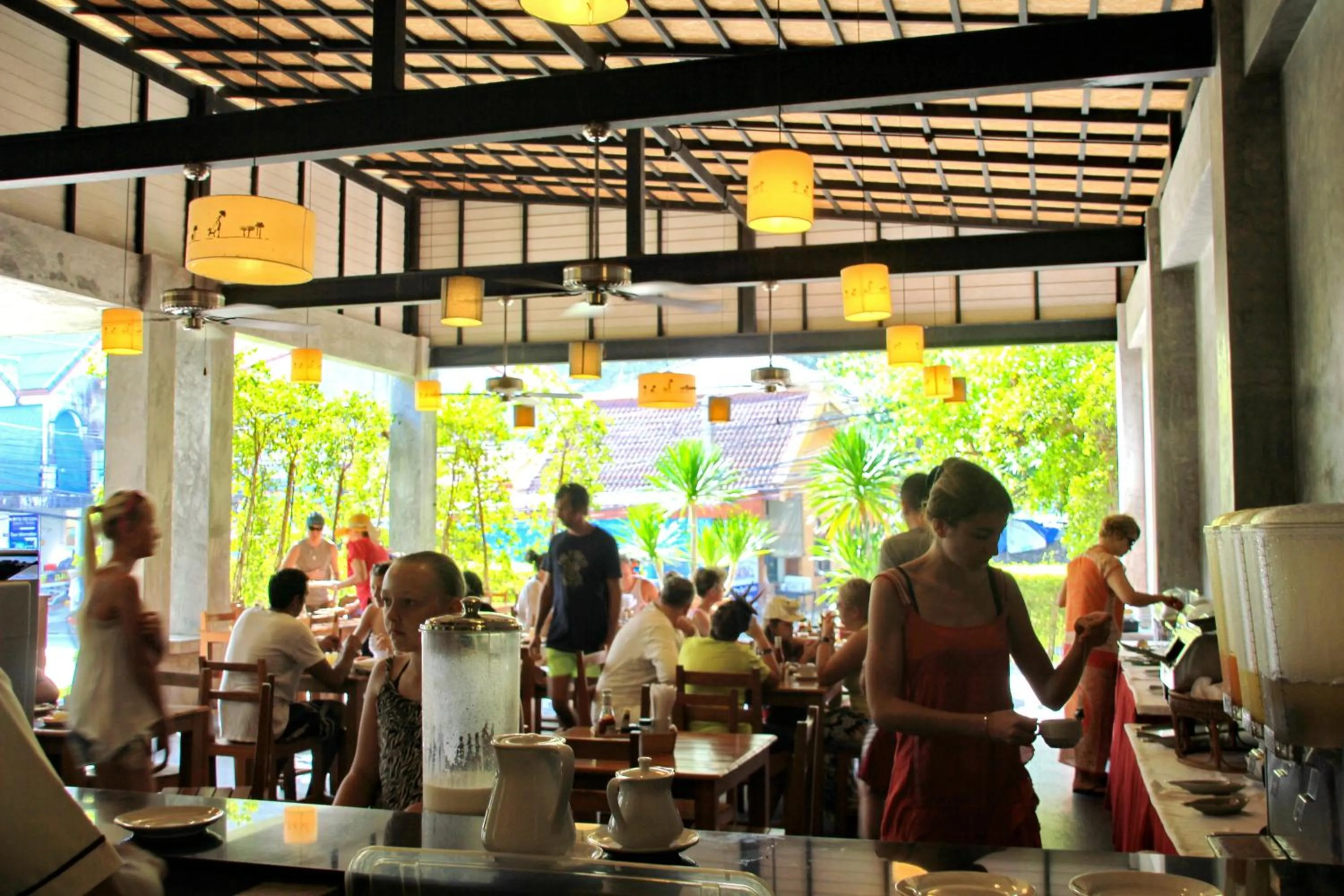 Restaurant/Places to Eat in BLU PINE Villa & Pool Access - SHA Plus