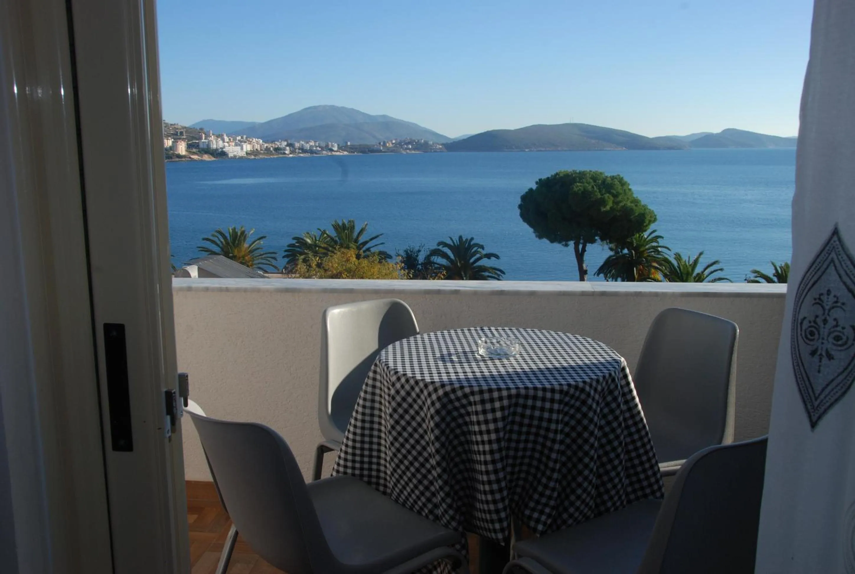 Apartment with Sea View in Doka Center Apartments