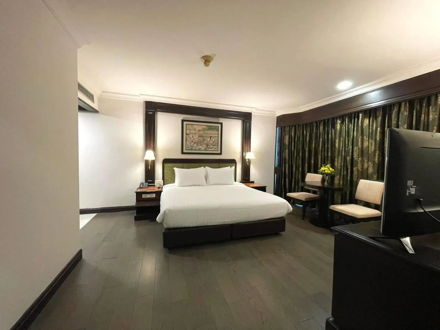 Bed in Topland Hotel & Convention Centre