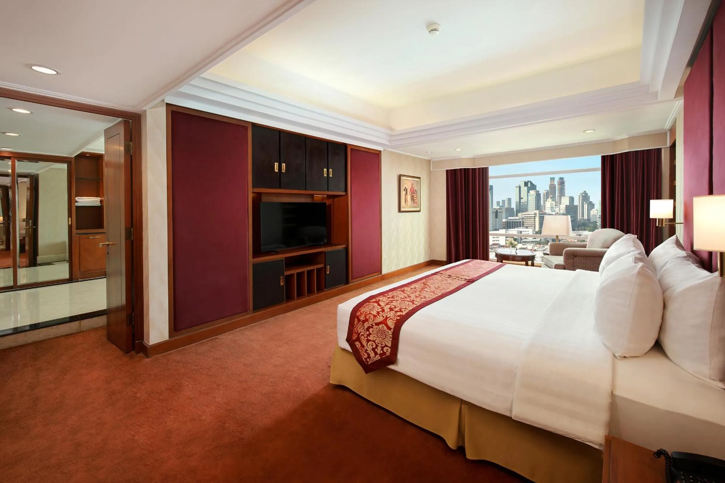 Bedroom, Bed in Lumire Hotel & Convention Centre