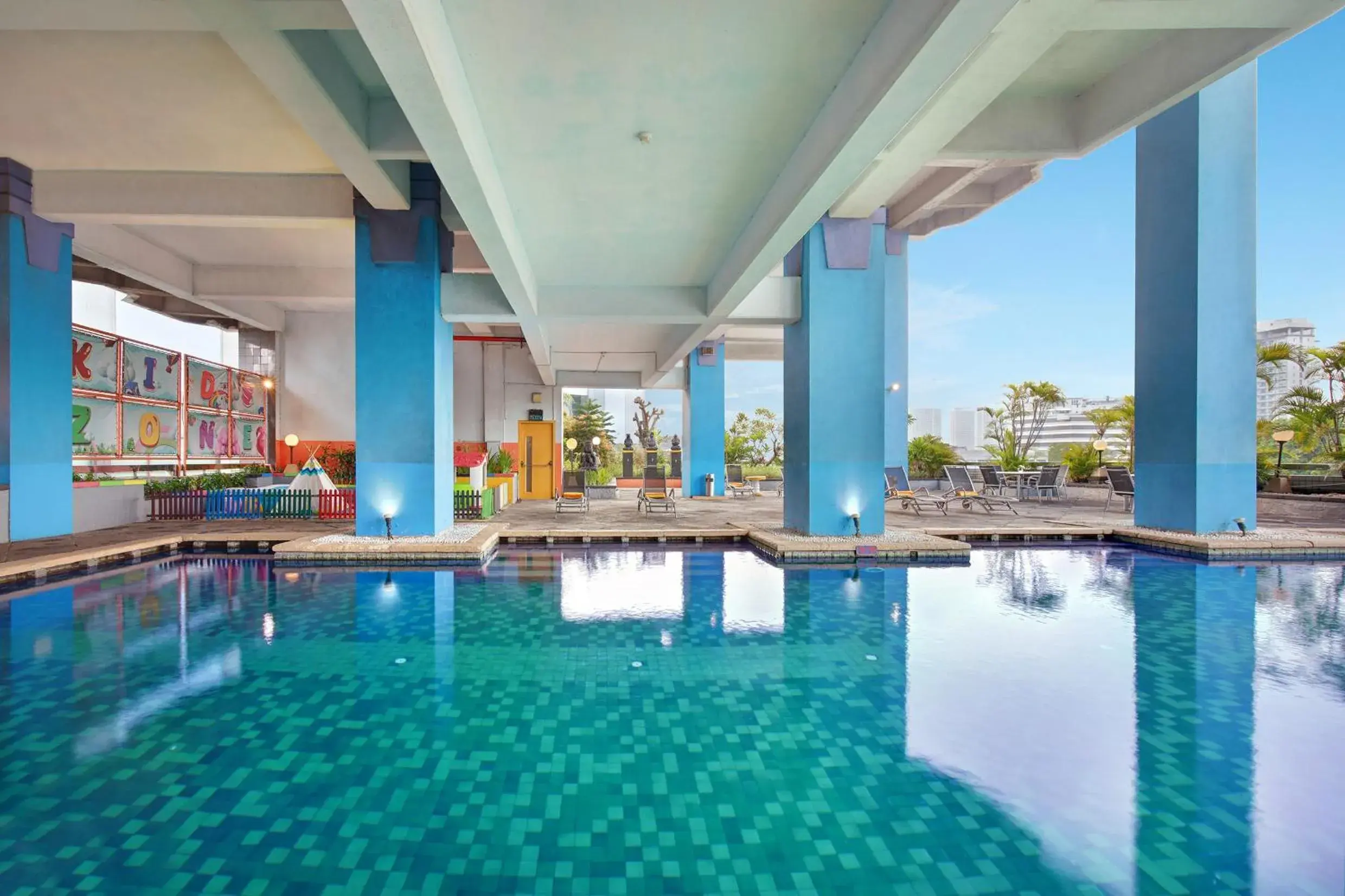 Swimming pool in Lumire Hotel & Convention Centre Swimming pool in Lumire Hotel & Convention Centre