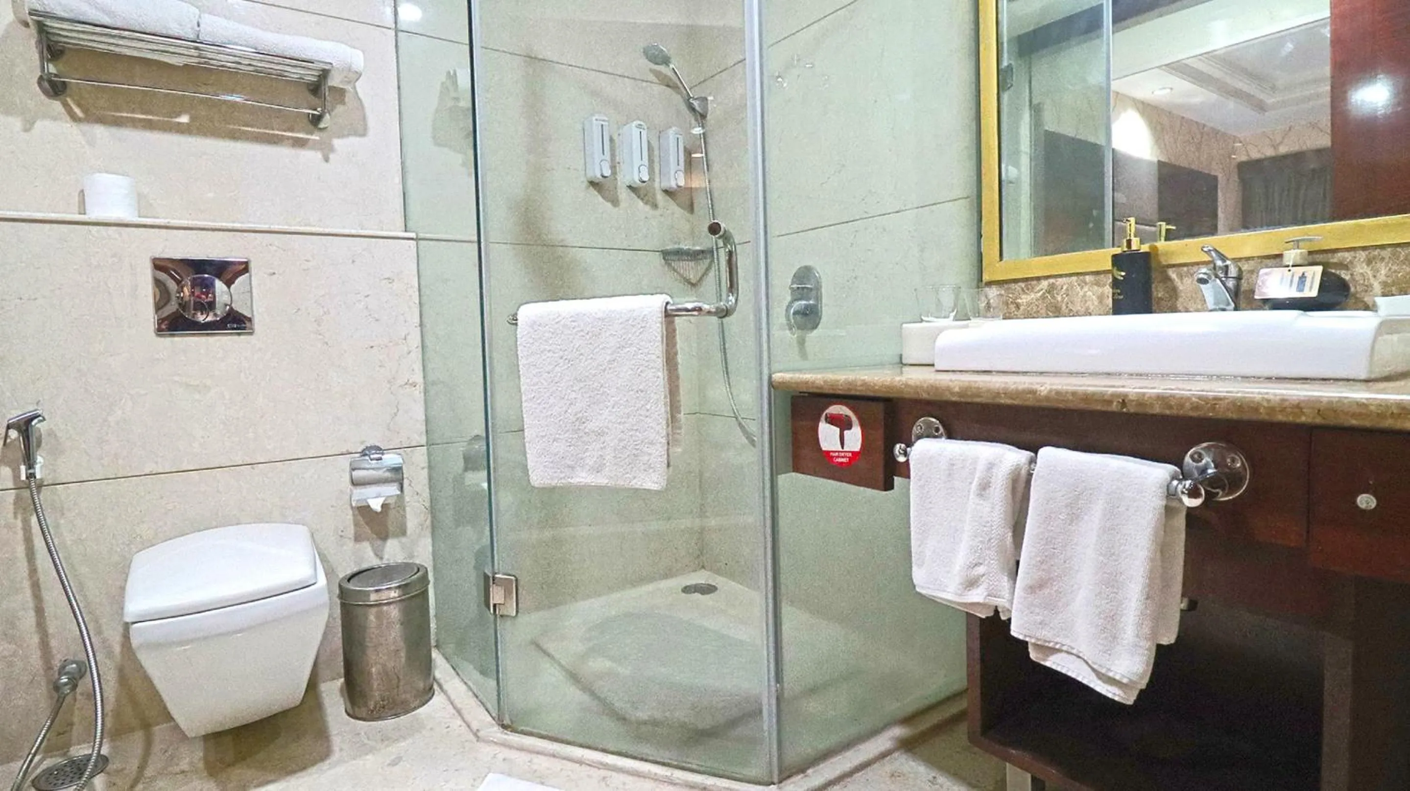 Shower in SkyCity Hotel Gurgaon