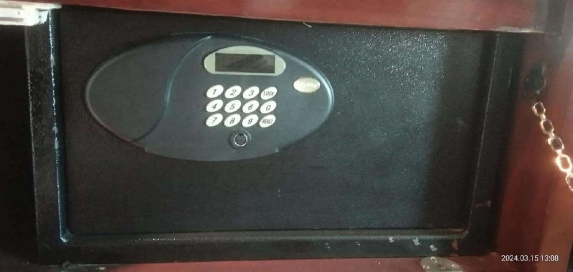 safe in SkyCity Hotel Gurgaon