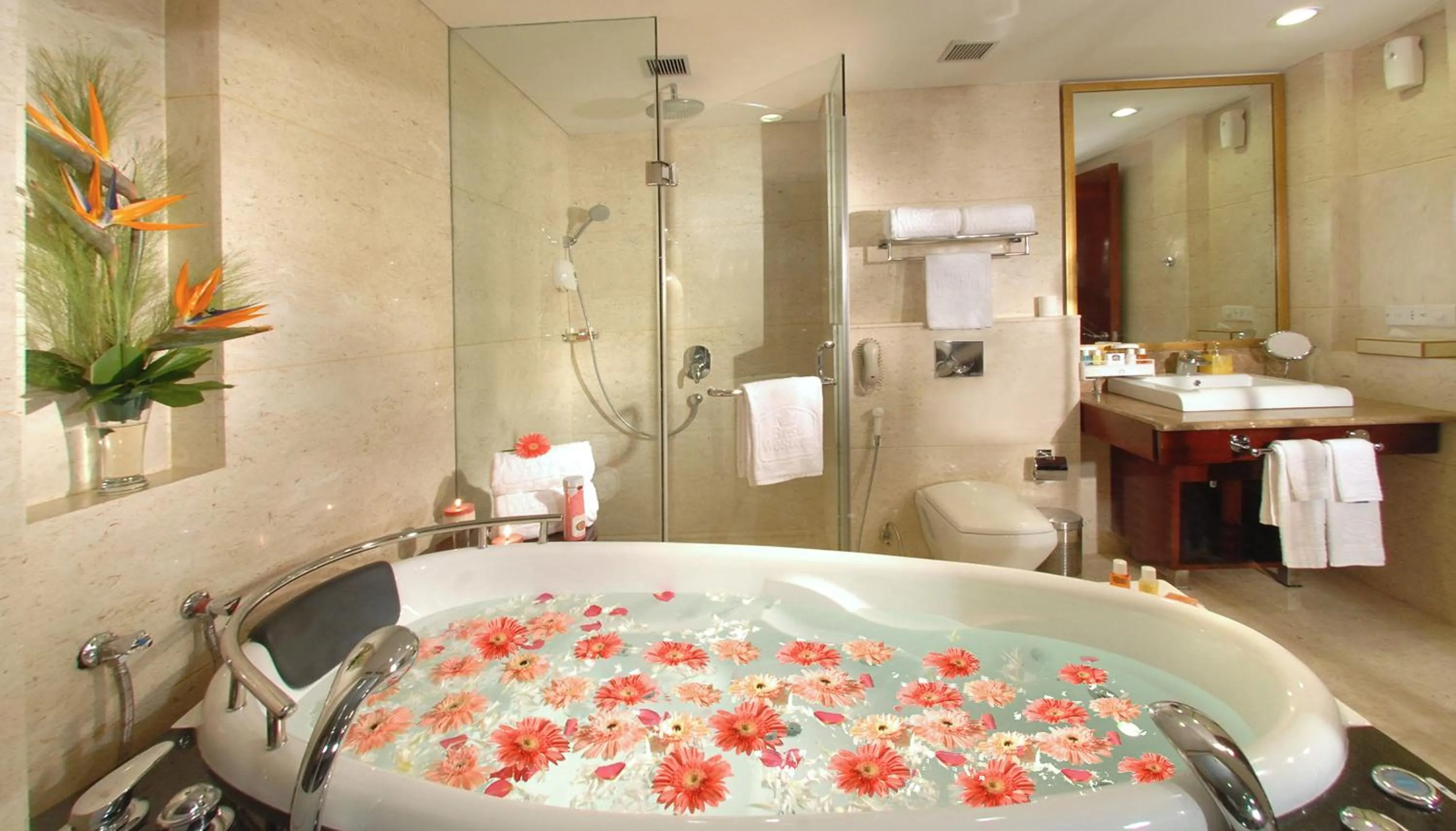 Bathroom in SkyCity Hotel Gurgaon