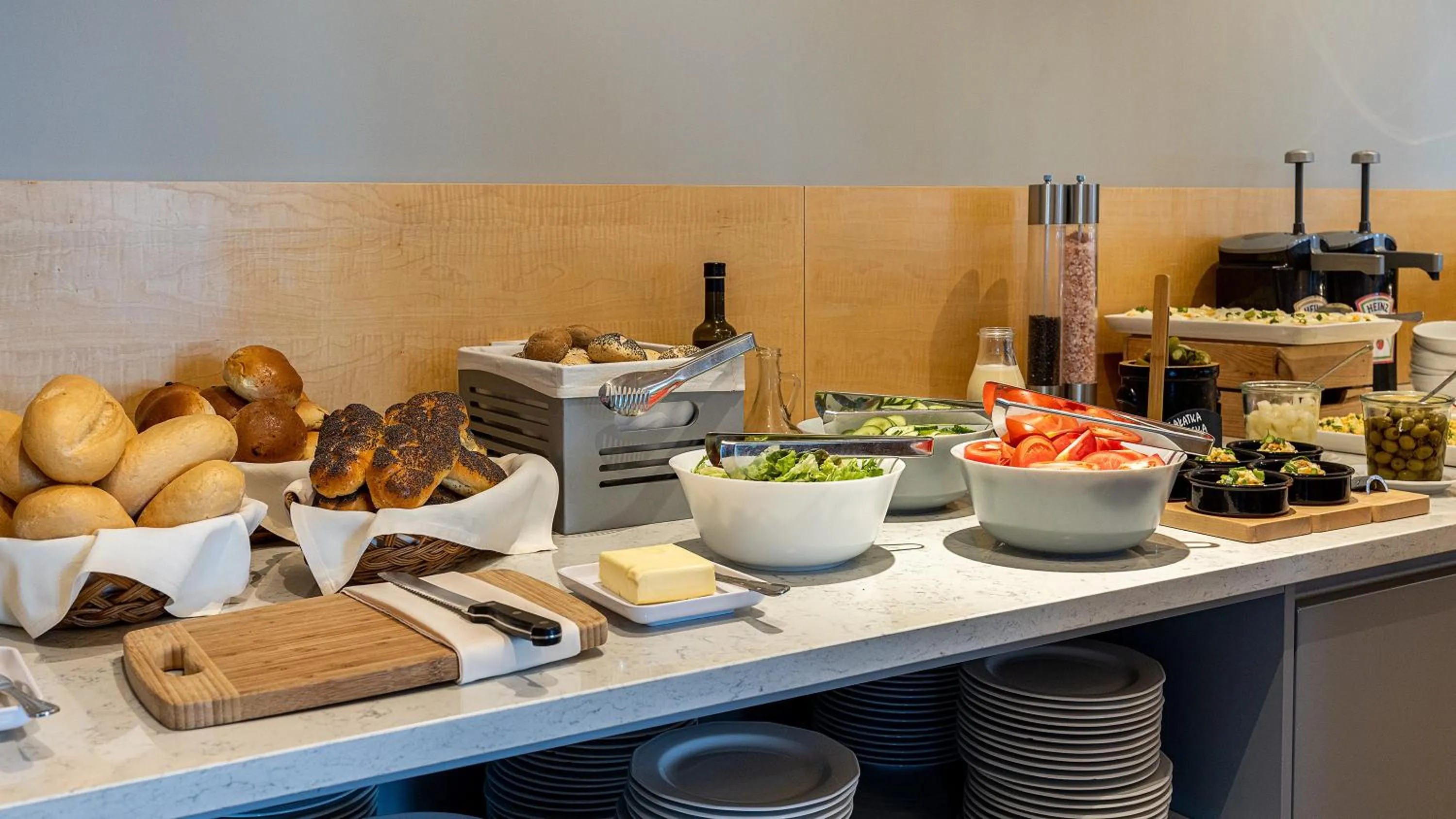 Food and drinks in Hotel Meridian