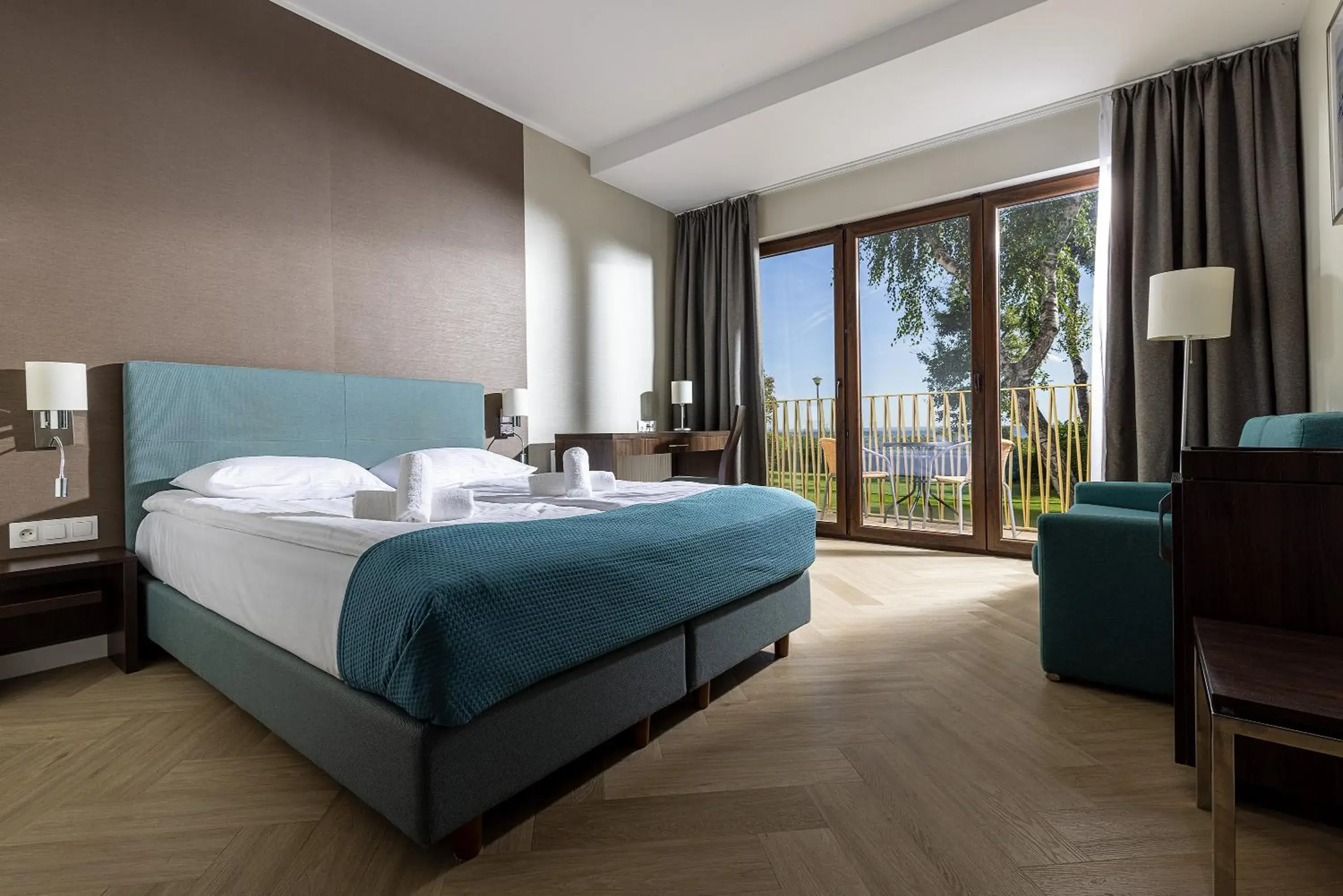 Superior Double Room with Bay View in Hotel Meridian Superior Double Room with Bay View in Hotel Meridian