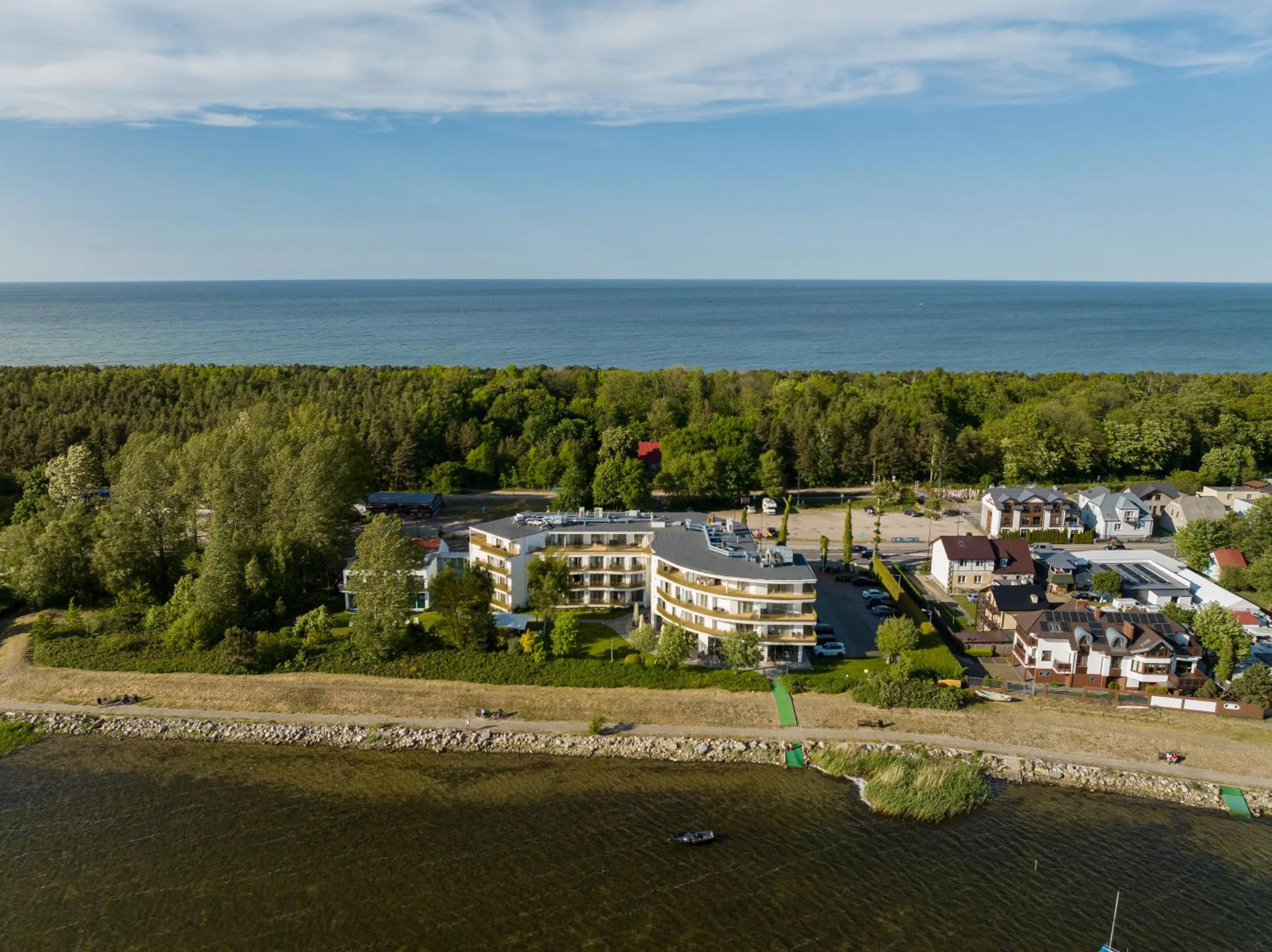 Property building in Hotel Meridian