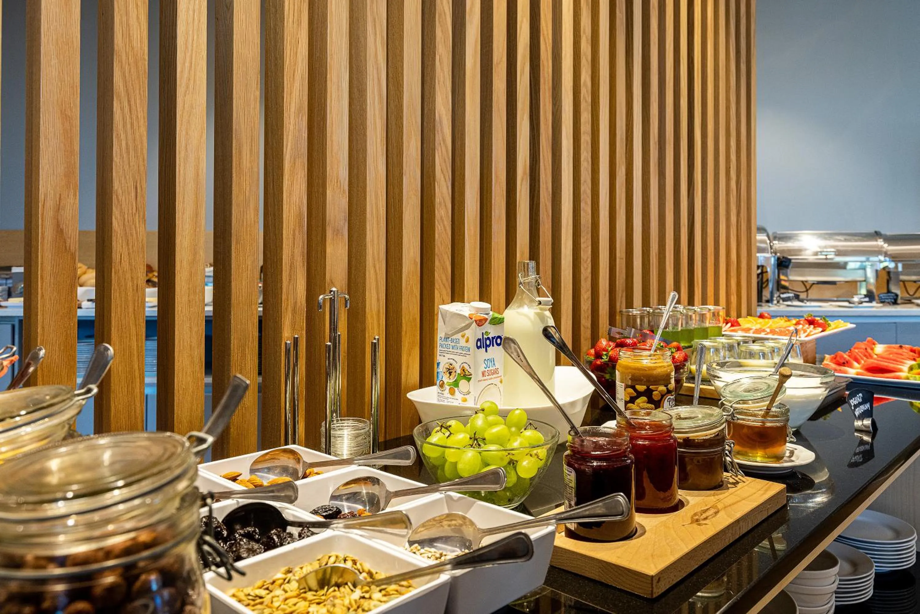 Food and drinks in Hotel Meridian