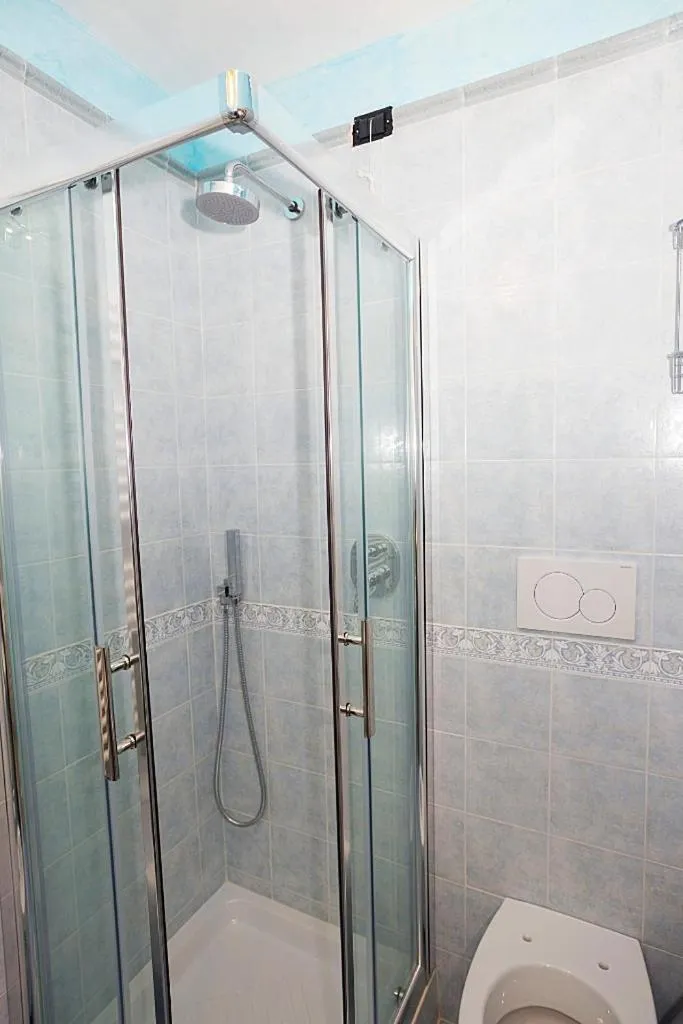 Shower in B&B Fior Tramonti
