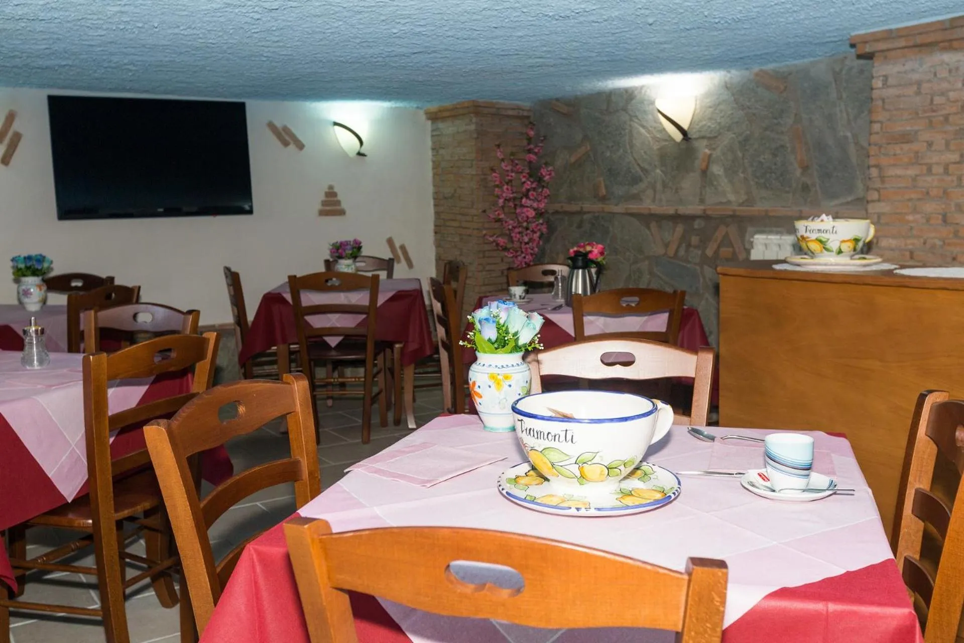 Restaurant/places to eat in B&B Fior Tramonti