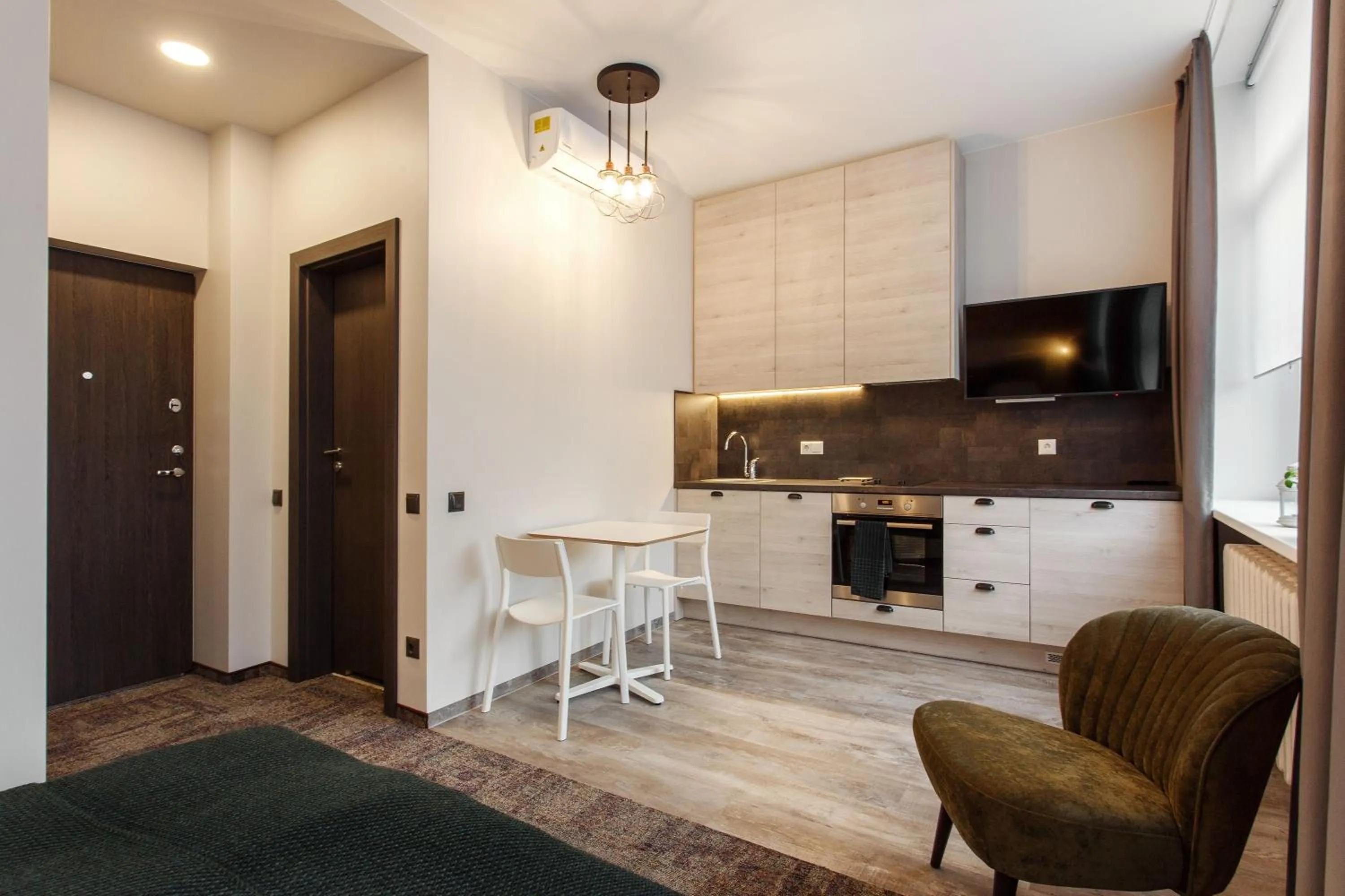 Photo of the whole room in Old Town Trio Apartments