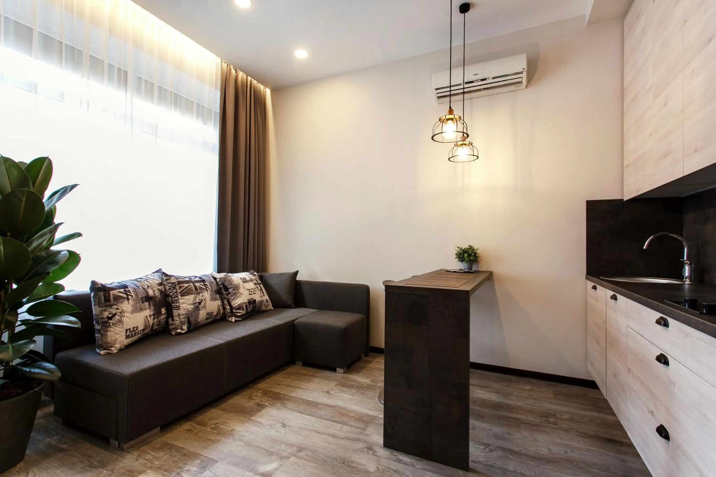 Photo of the whole room in Old Town Trio Apartments