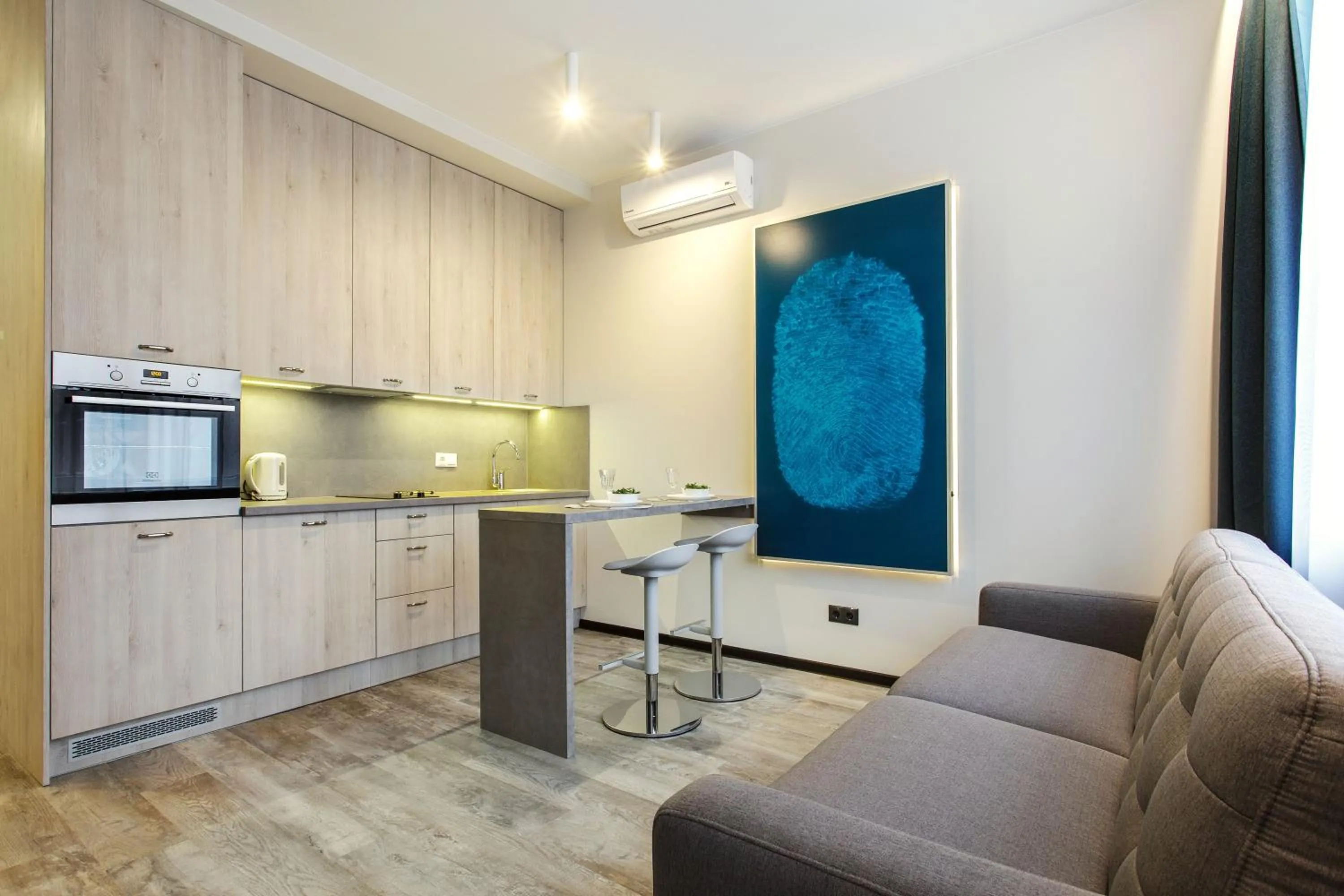 Photo of the whole room in Old Town Trio Apartments