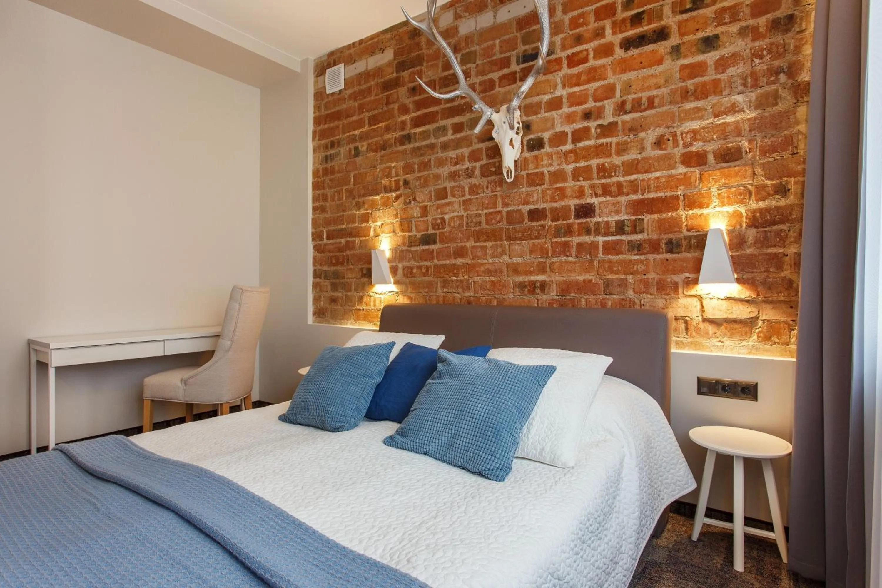 Photo of the whole room, Bed in Old Town Trio Apartments