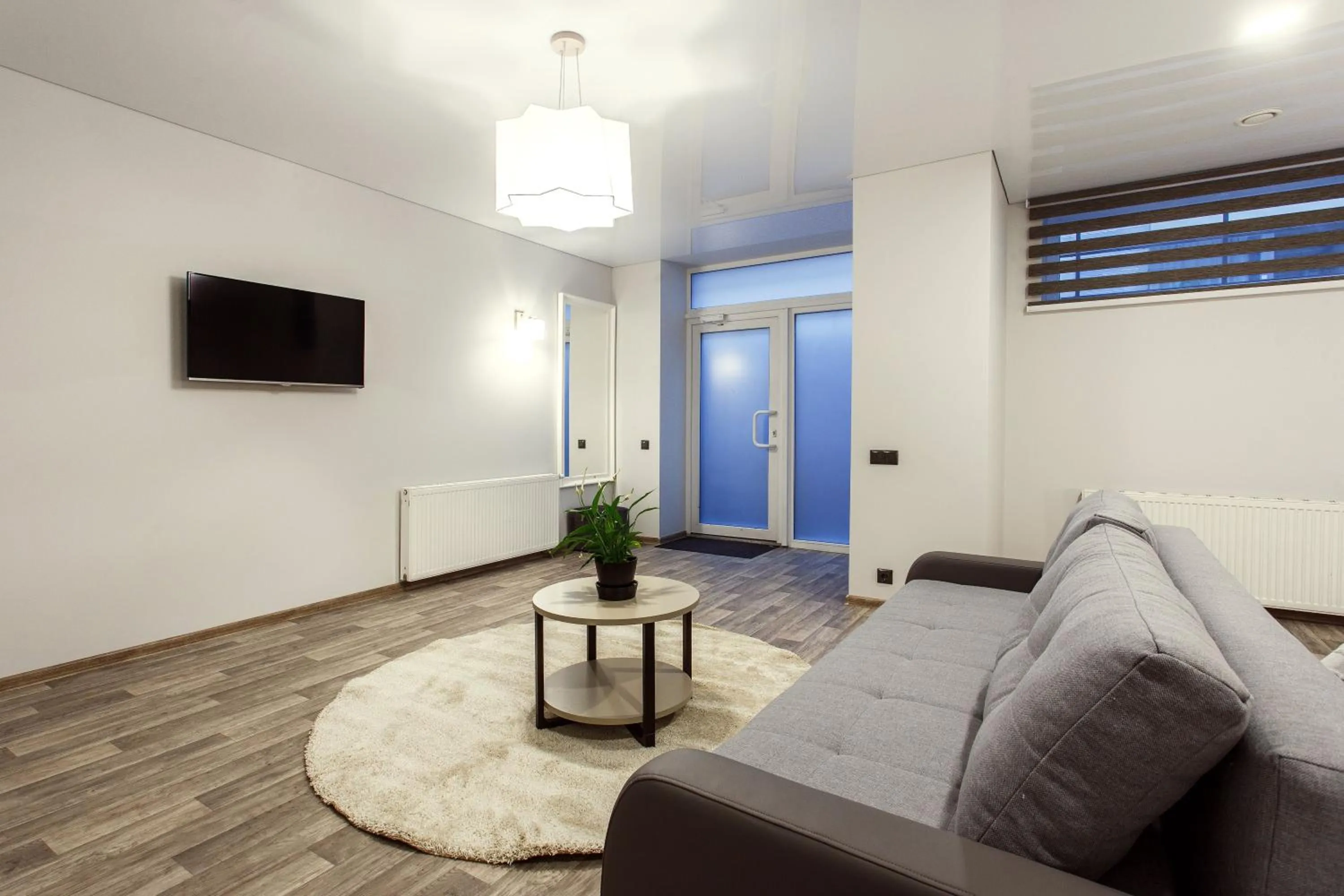 Photo of the whole room in Old Town Trio Apartments