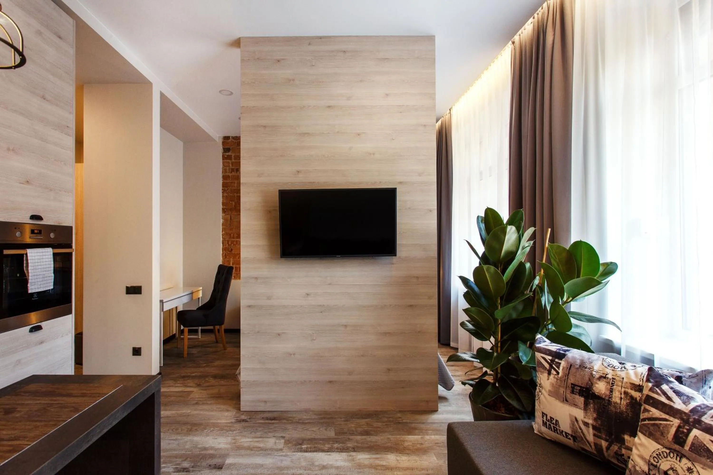 Photo of the whole room in Old Town Trio Apartments