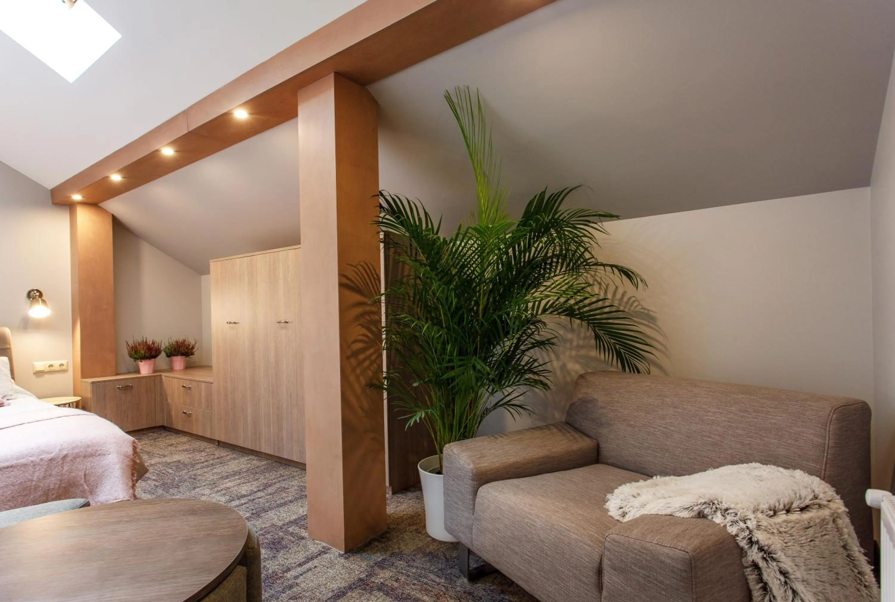 Photo of the whole room, Bed in Old Town Trio Apartments