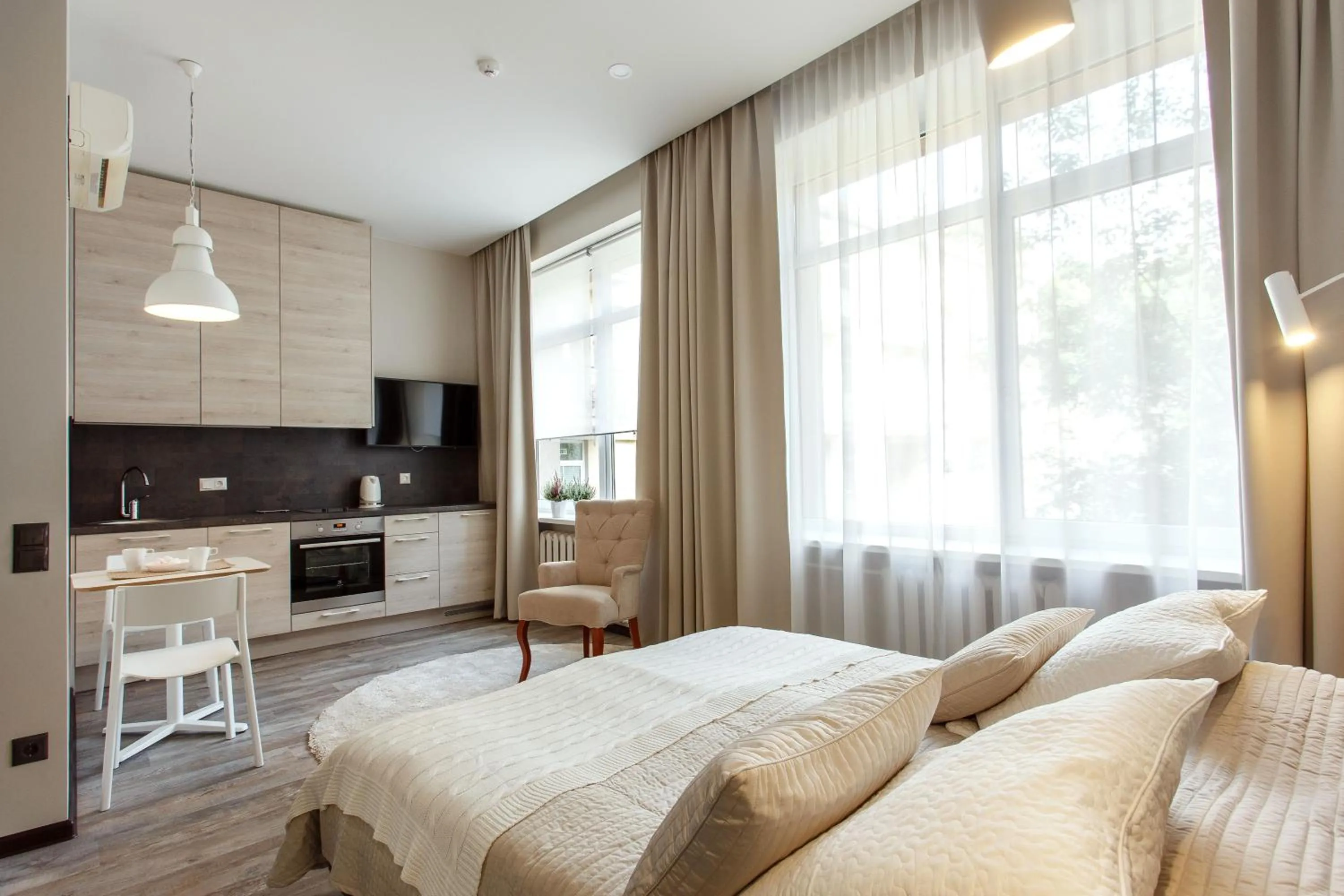 Photo of the whole room, Bed in Old Town Trio Apartments