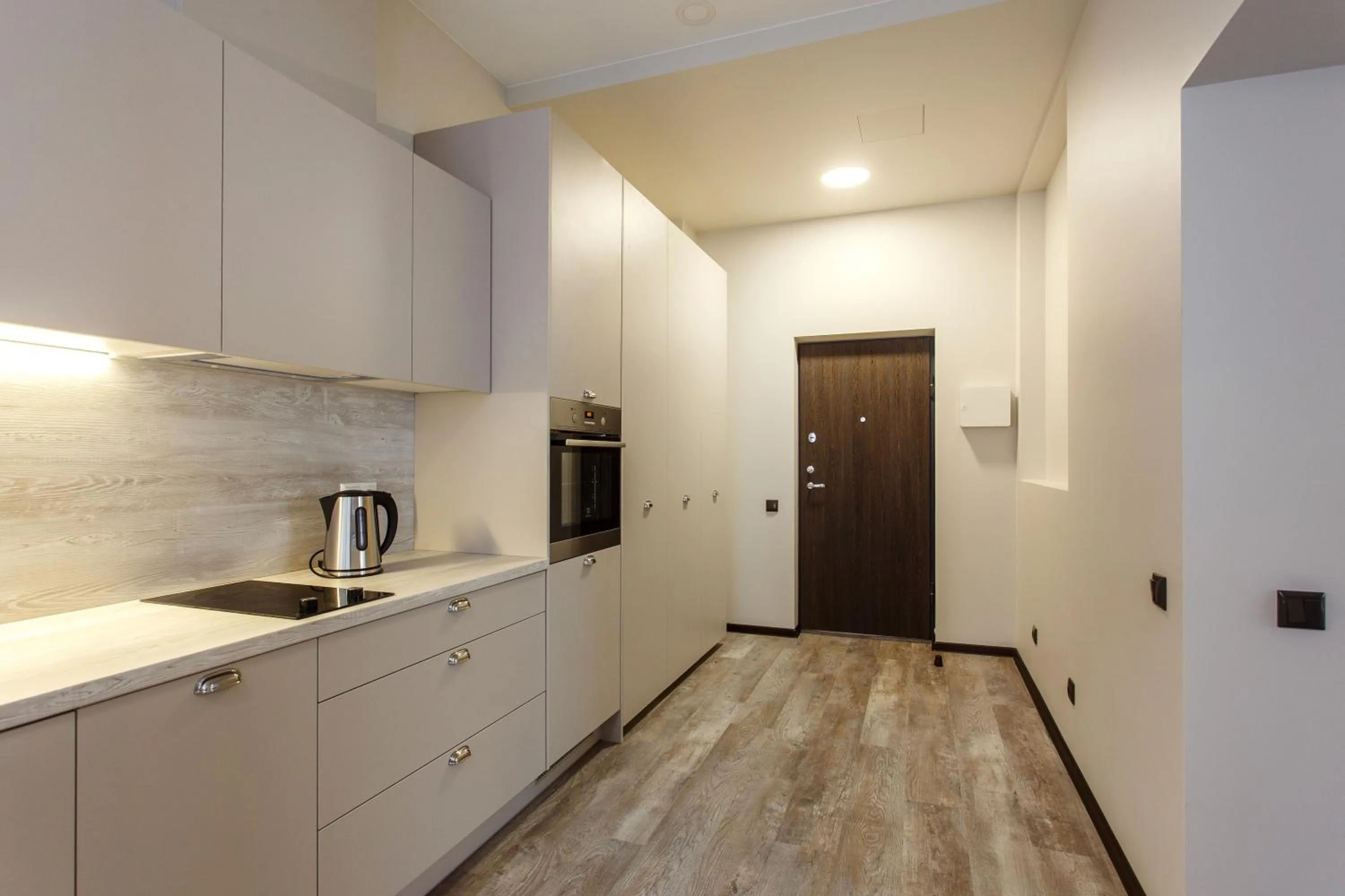 Kitchen or kitchenette in Old Town Trio Apartments
