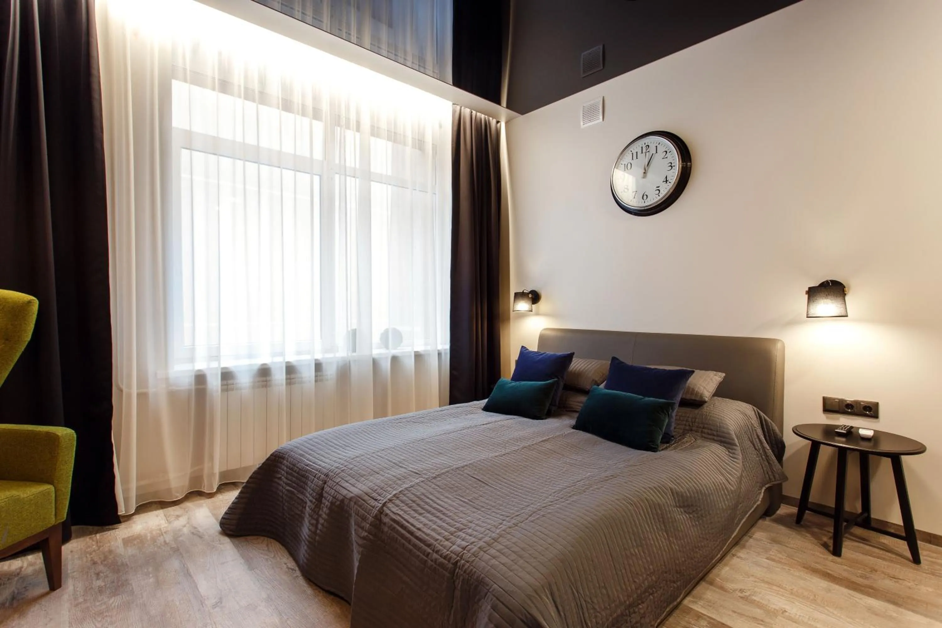 Photo of the whole room, Bed in Old Town Trio Apartments