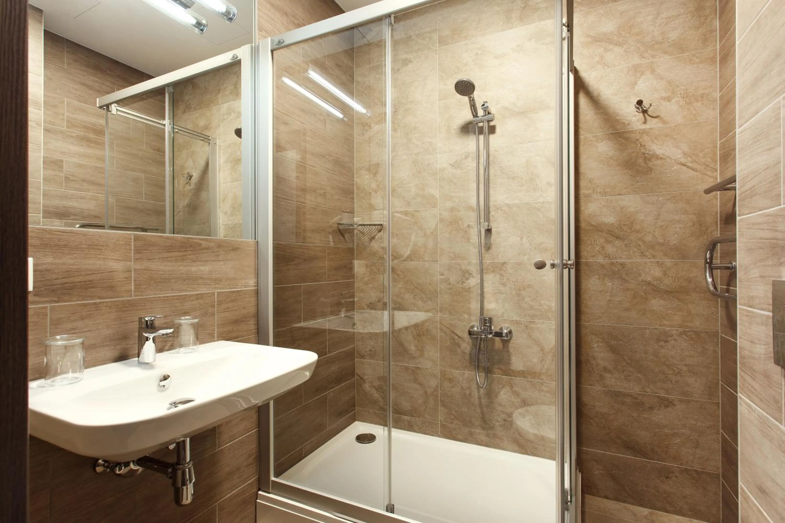 Kitchen or kitchenette in Old Town Trio Apartments