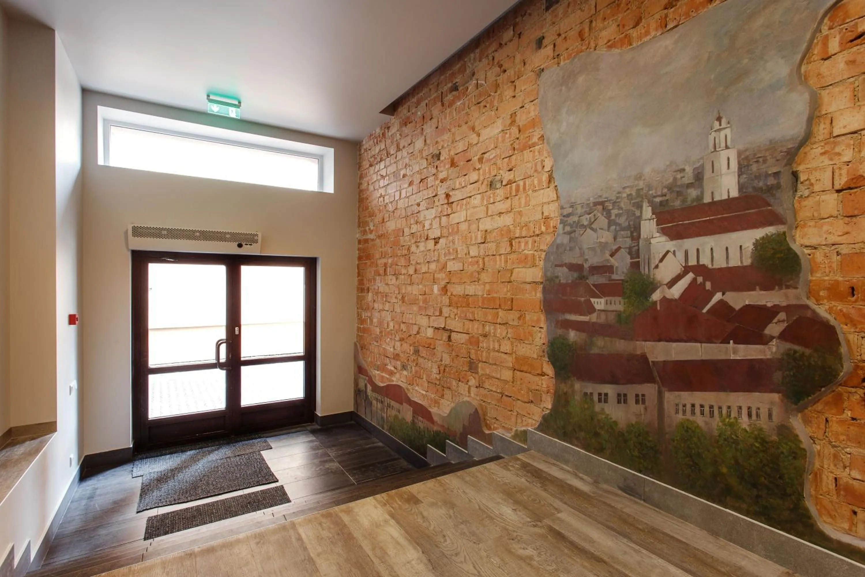 Facade/entrance in Old Town Trio Apartments