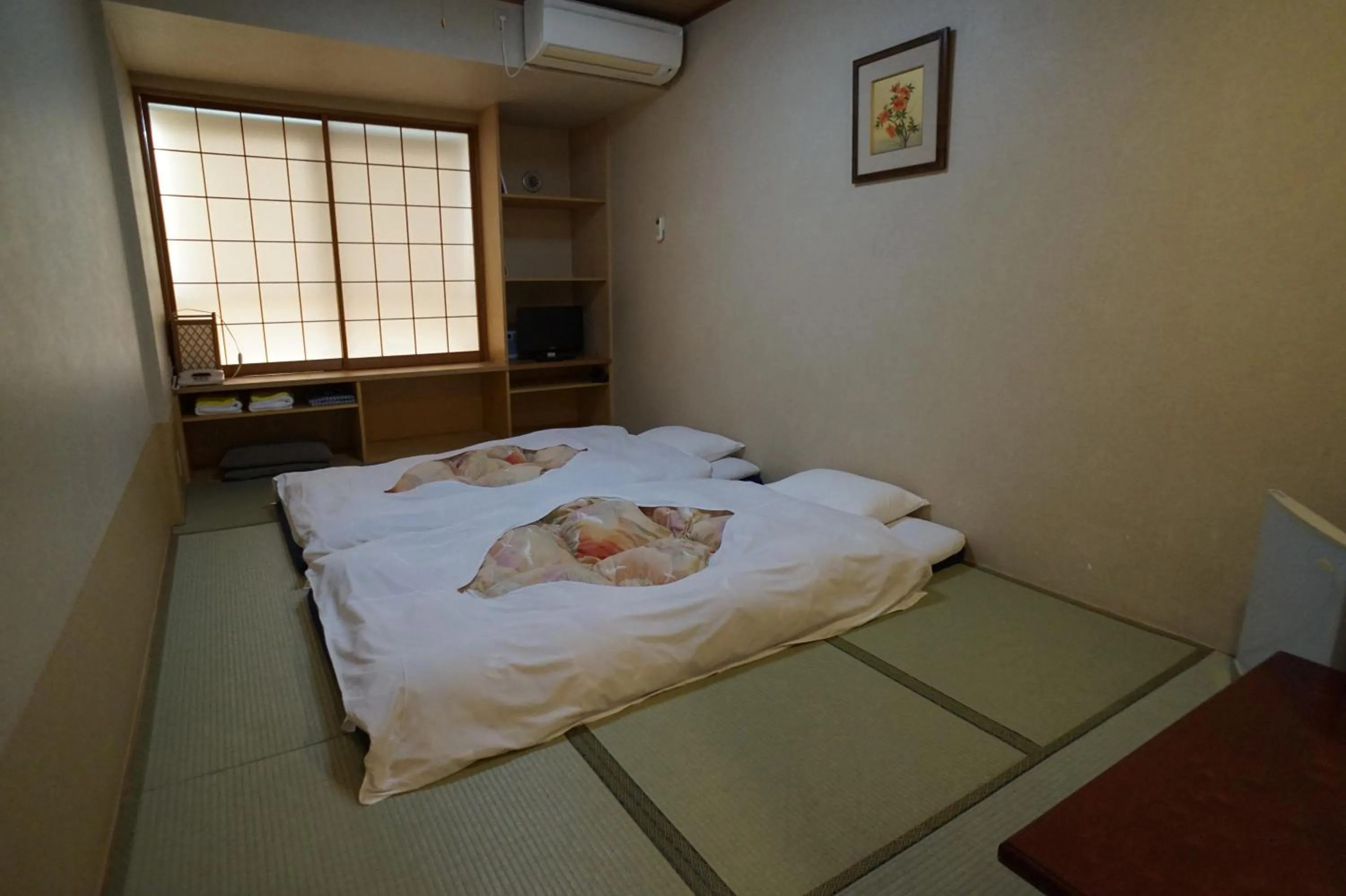 Bed in Annex Katsutaro Ryokan