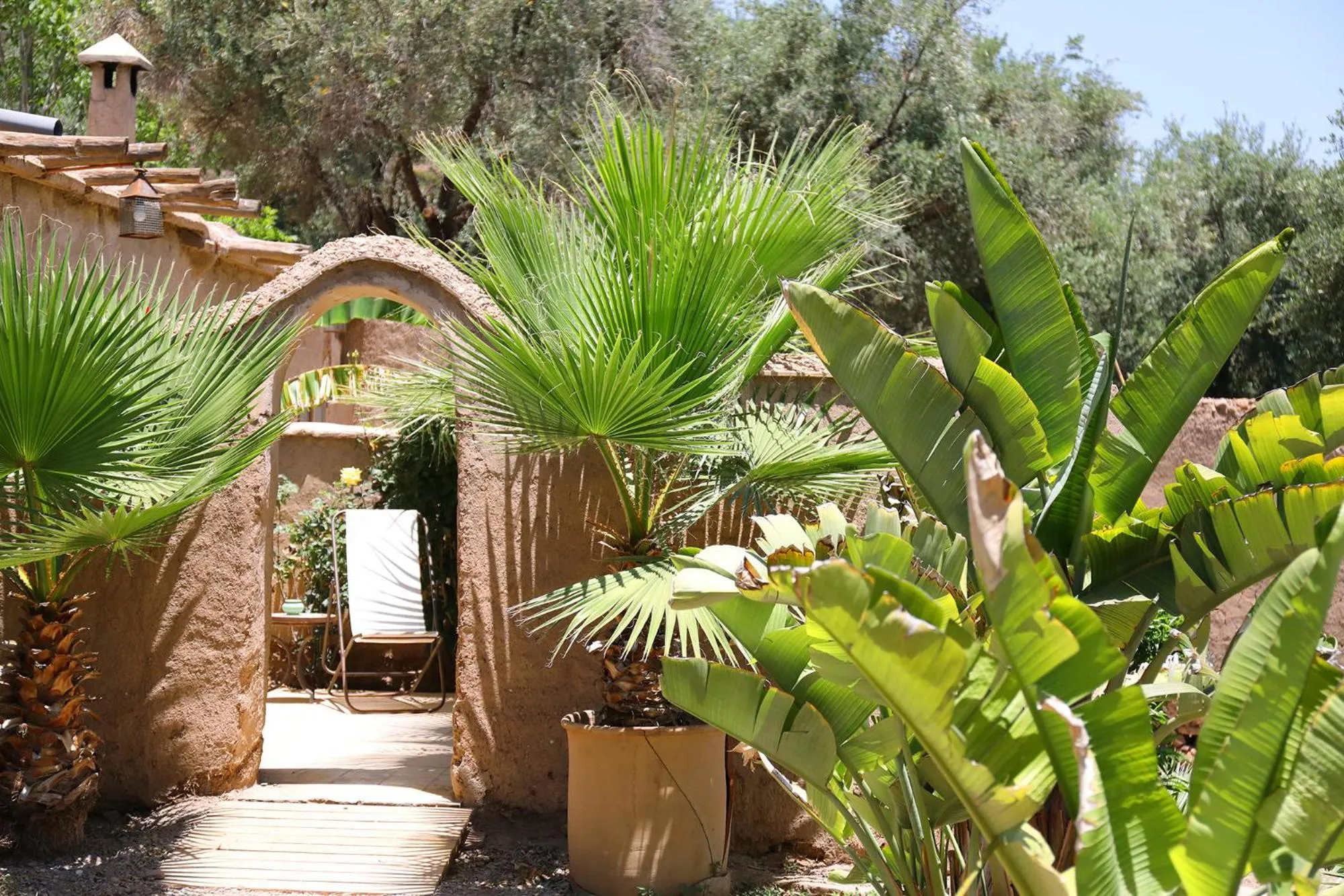 Facade/entrance in Le Petit Hôtel du Flouka