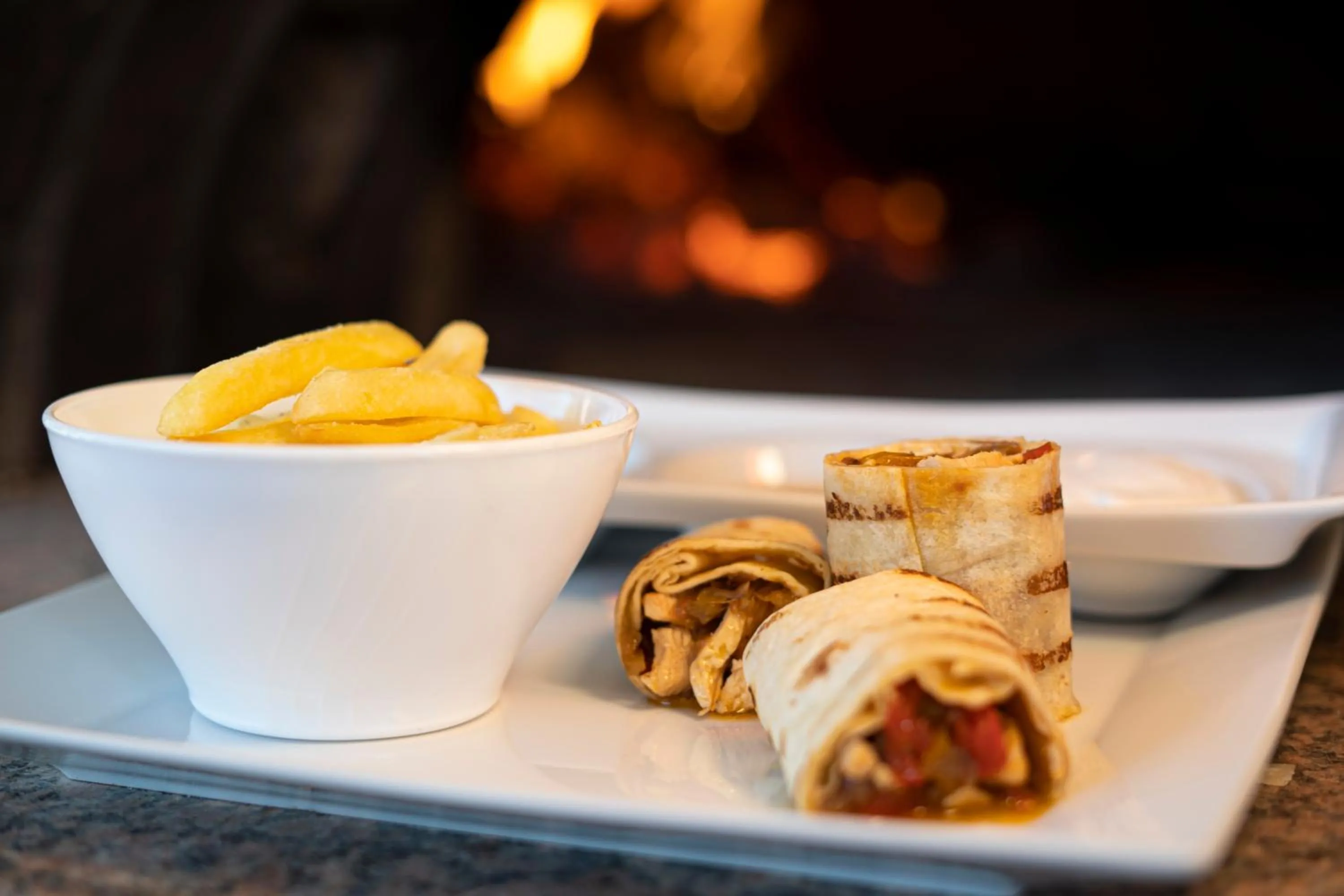 Restaurant/places to eat in Prestige Resort