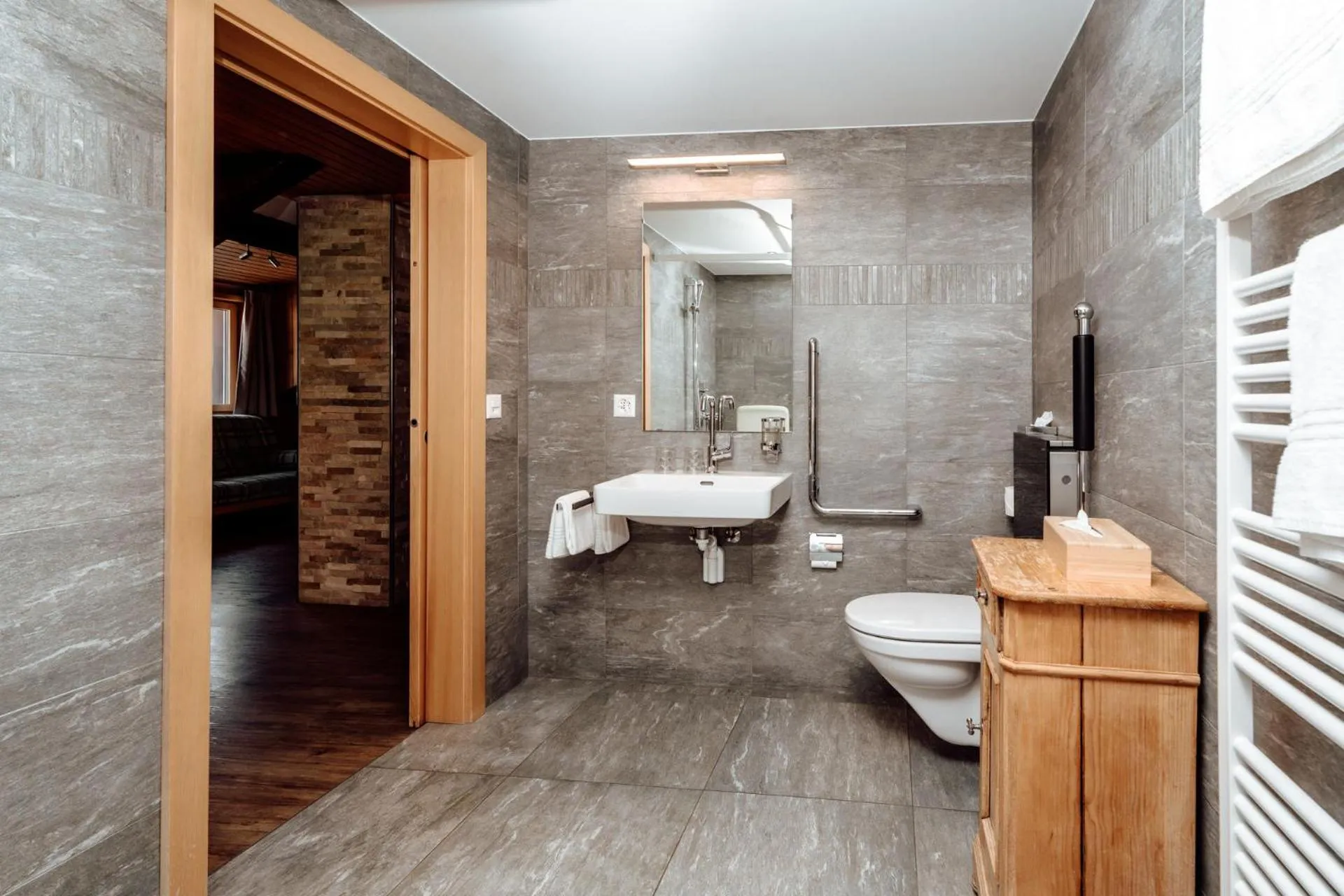 Toilet in Hotel Furka