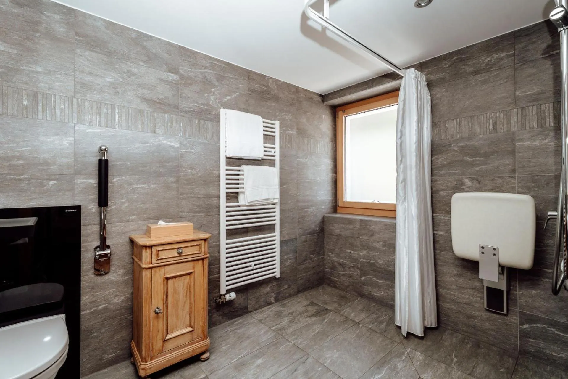 Shower in Hotel Furka