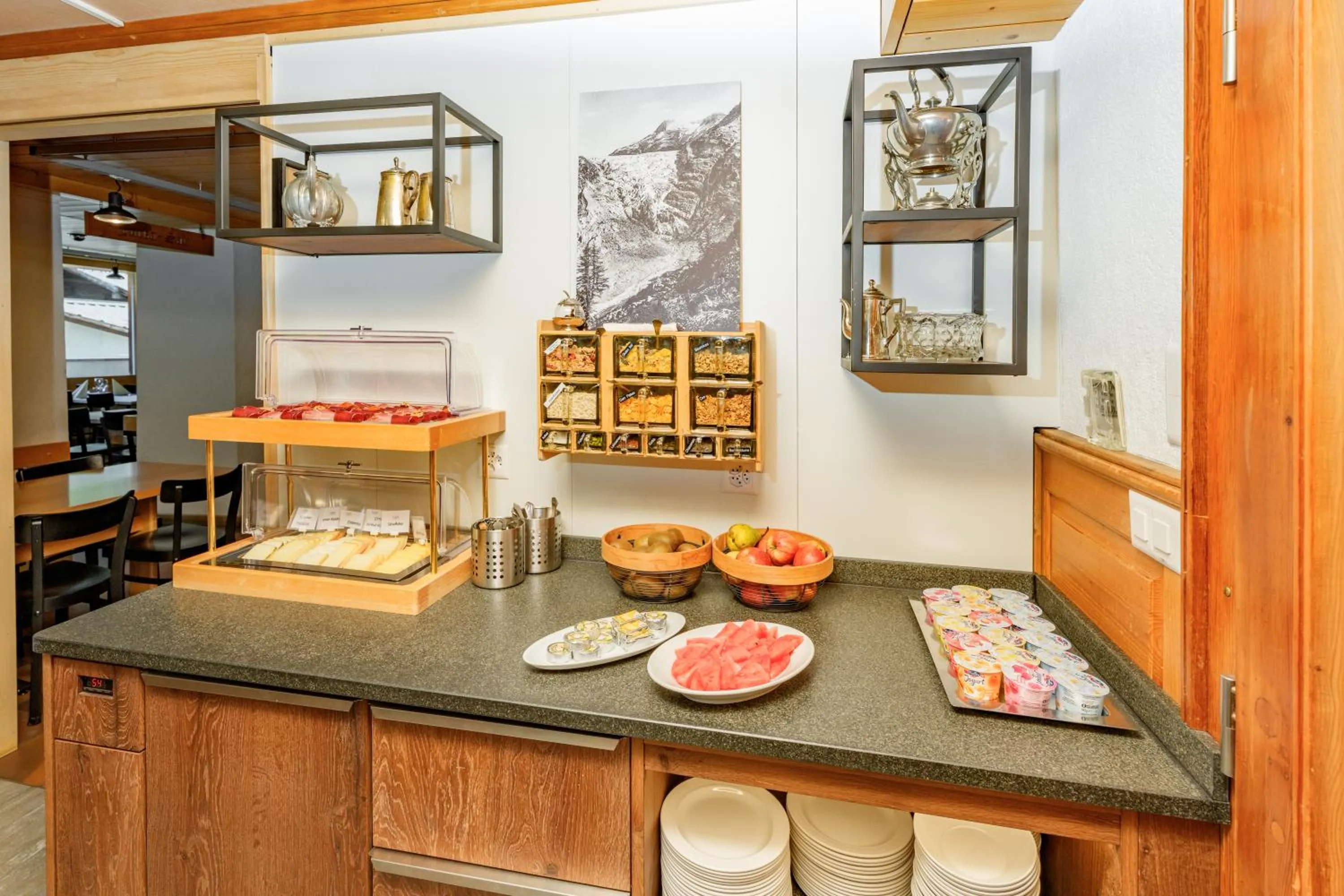 Breakfast in Hotel Furka