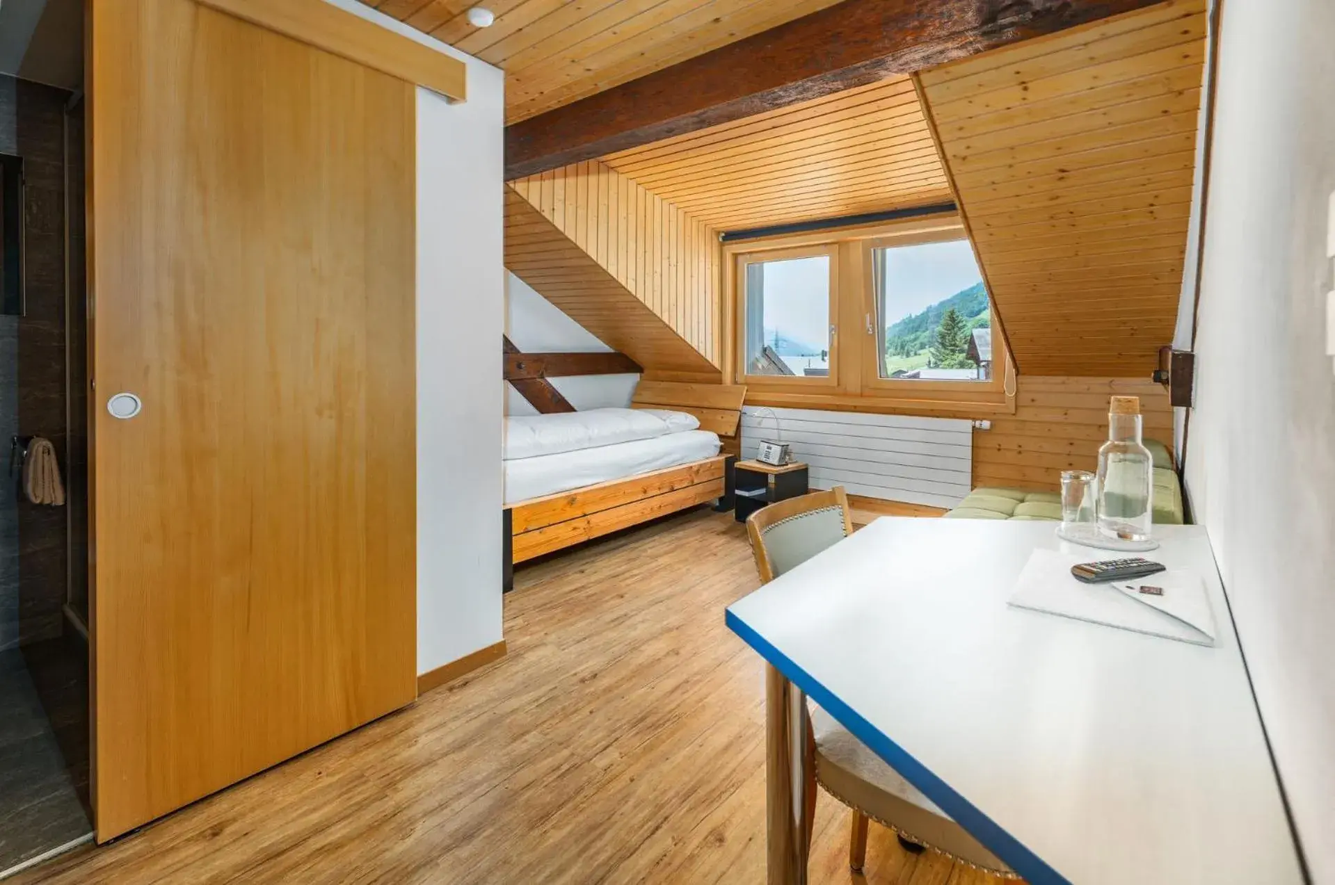 Comfort Single Room in Hotel Furka Comfort Single Room in Hotel Furka