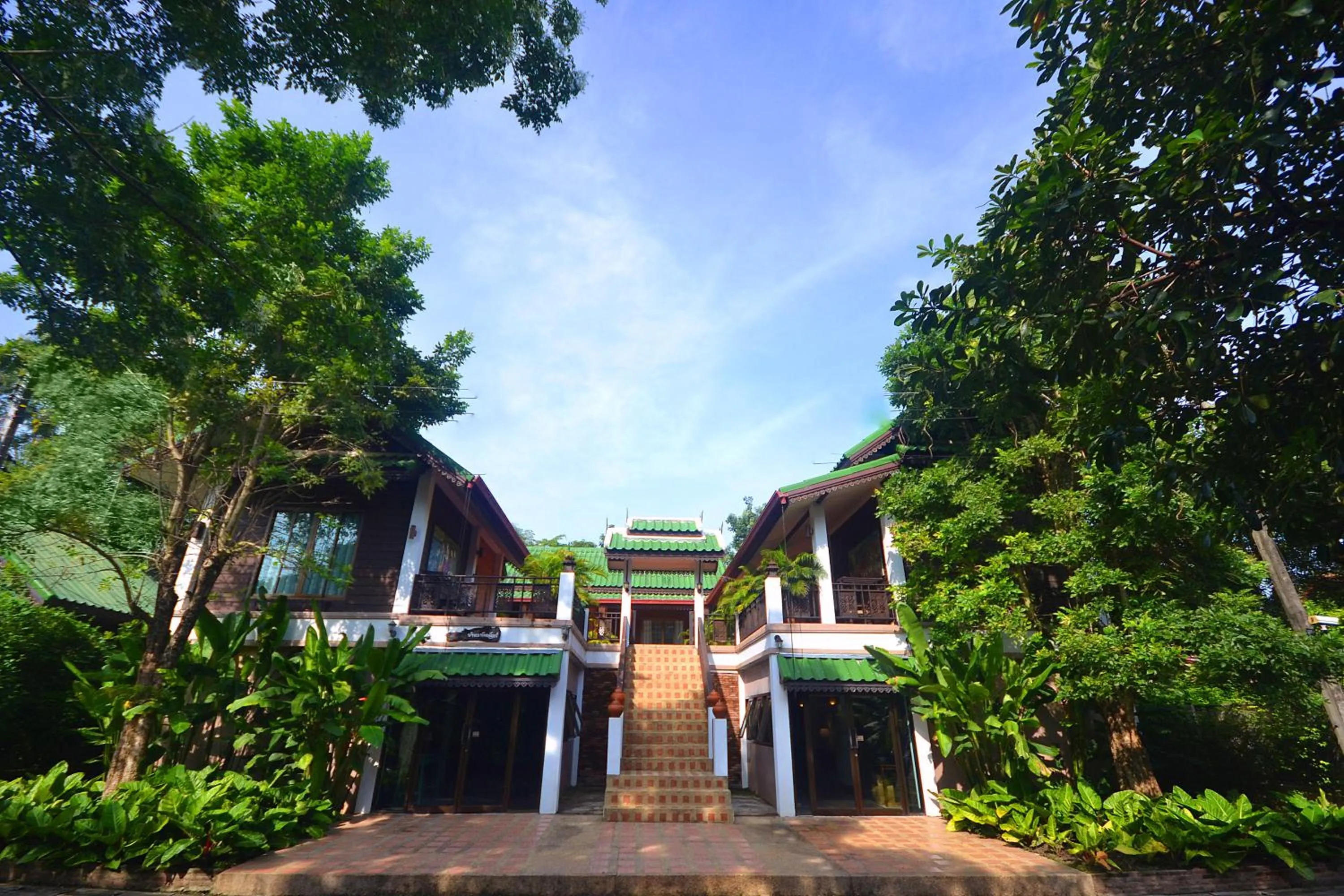 Garden in Thai Thai Sukhothai Resort