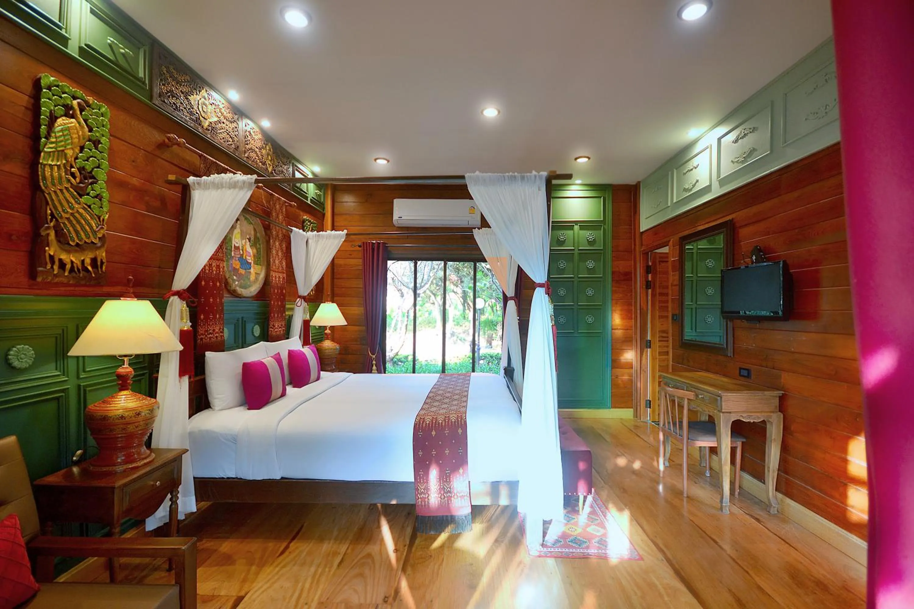 Bed in Thai Thai Sukhothai Resort