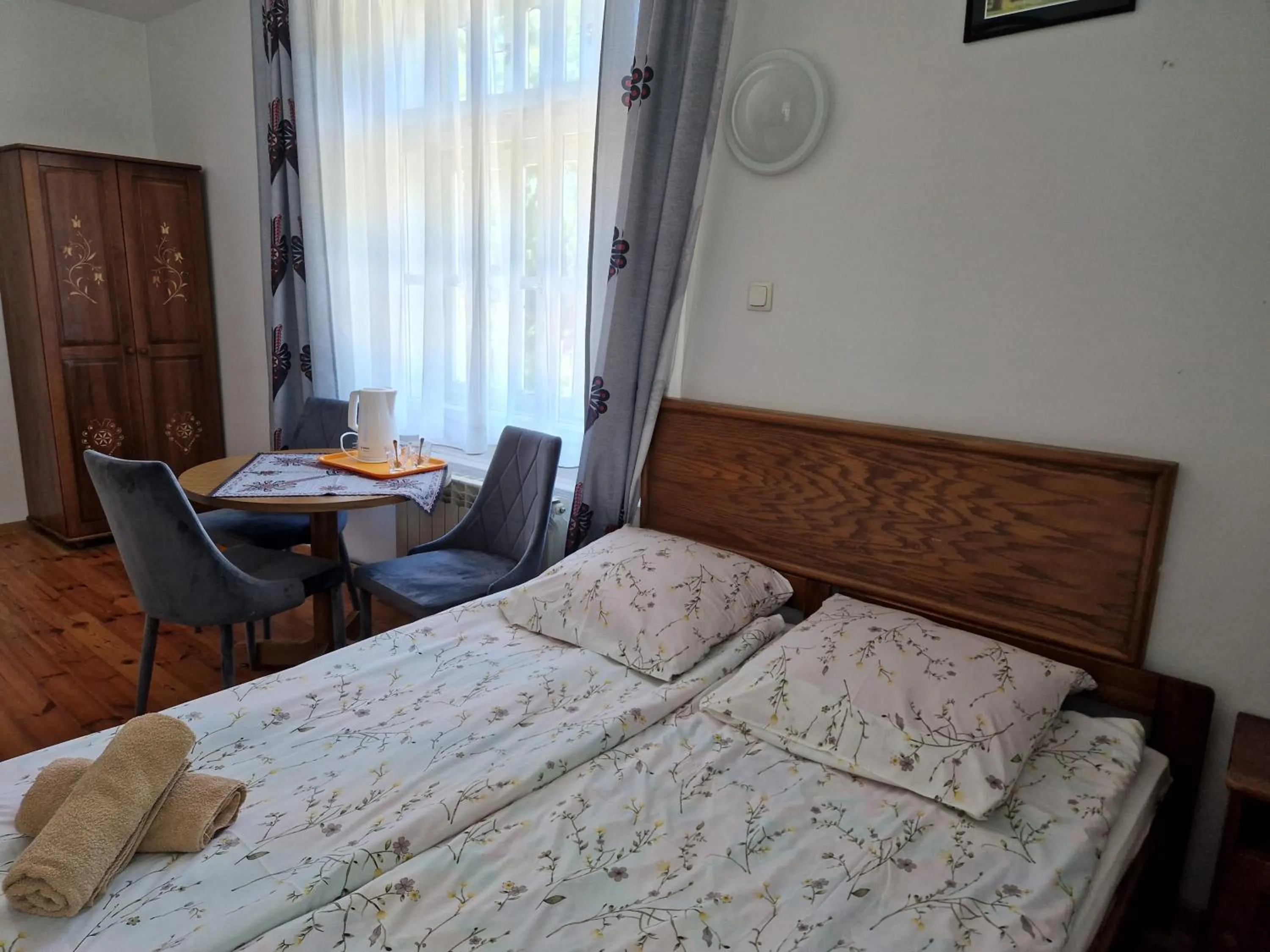 Photo of the whole room, Bed in Willa Pod Piórem