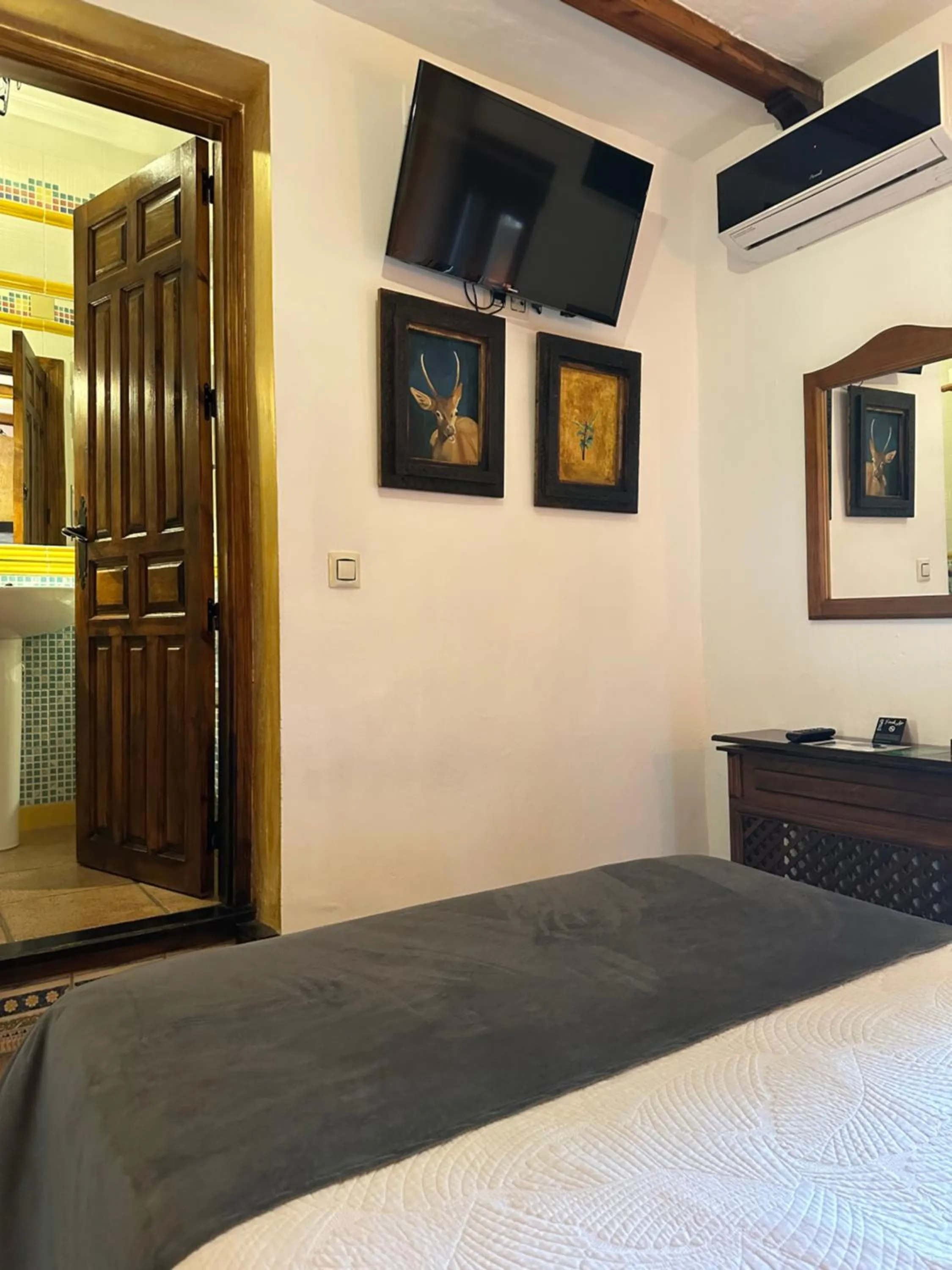 Bedroom, Bed in Hotel Rural Convento Santa Maria de la Sierra