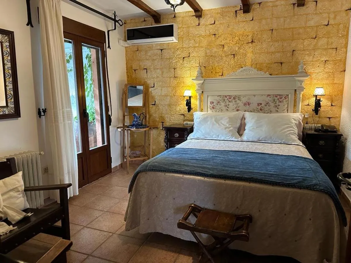 Bed in Hotel Rural Convento Santa Maria de la Sierra