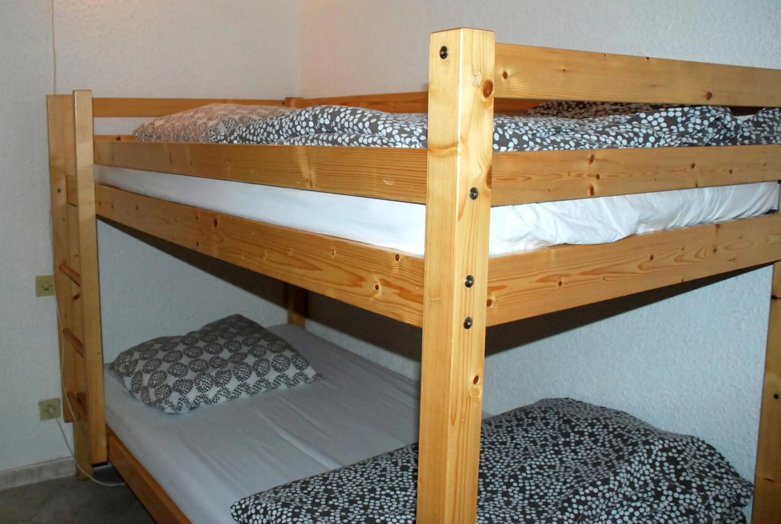 Photo of the whole room, Bed in Hotel L'Orangeraie