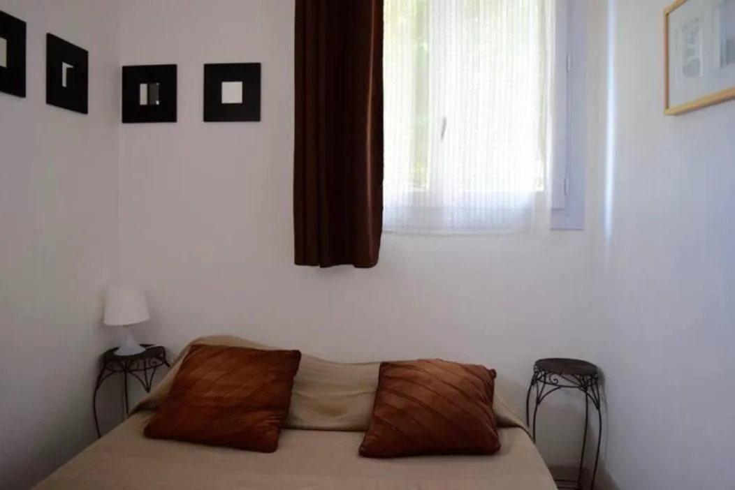 Bedroom, Bed in Hotel L'Orangeraie