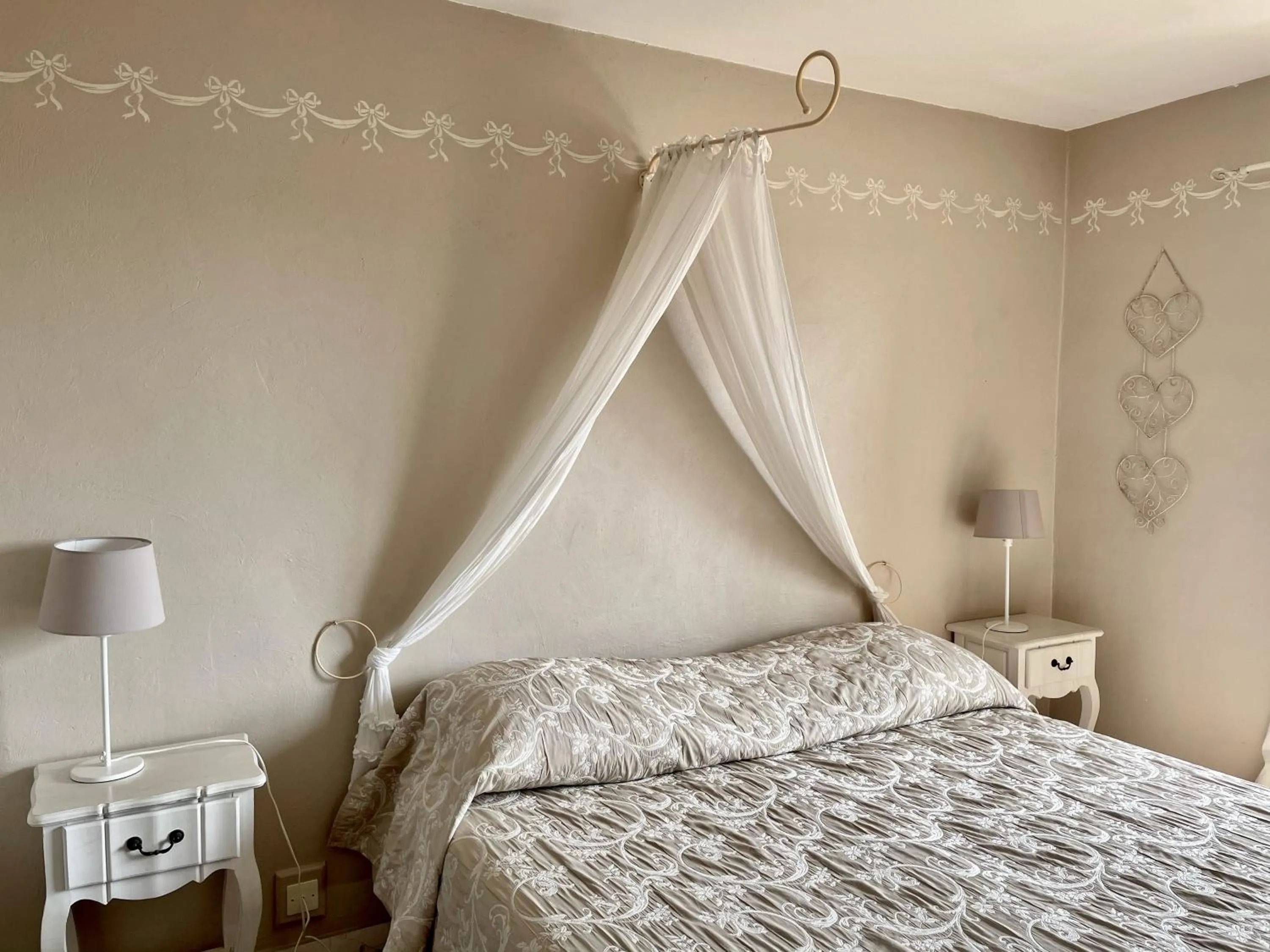 Bed in Hotel L'Orangeraie