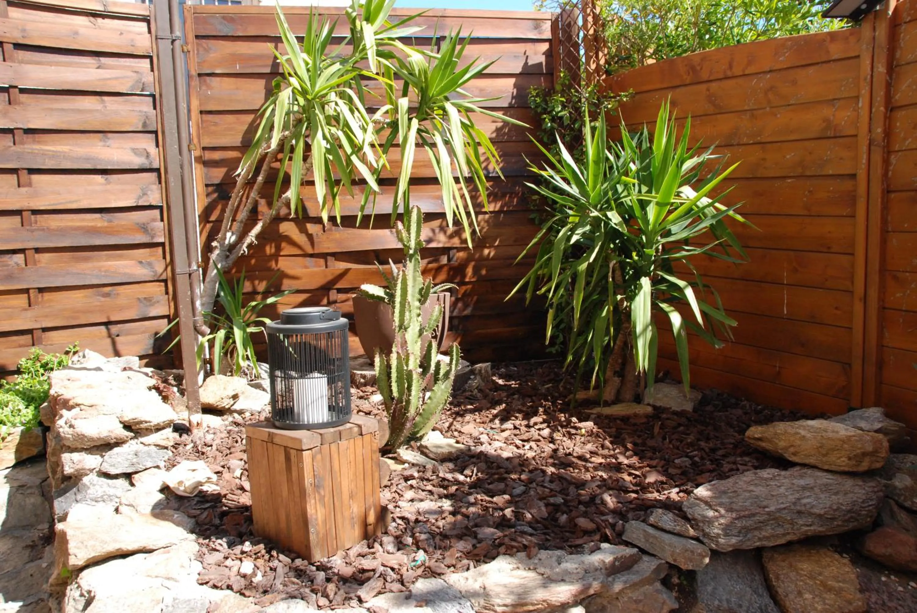 Garden in Hotel L'Orangeraie